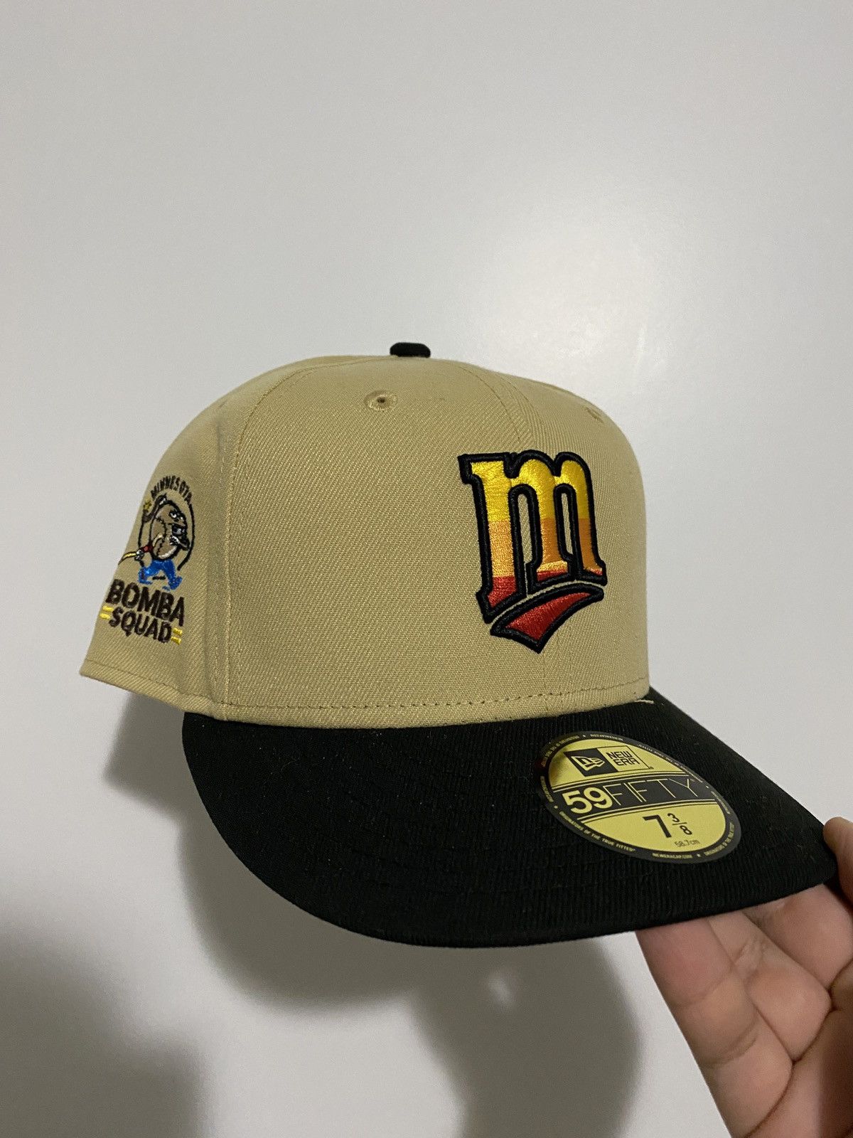 New Era Twins super Mario inspo fitted size 7 3/8 Size ONE SIZE - 1 Thumbnail
