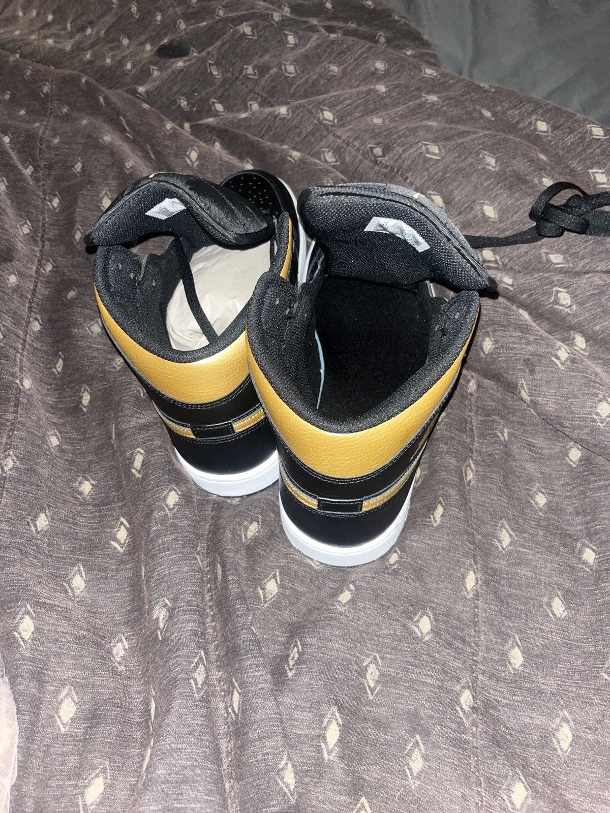 Jordan Brand Jordan 1 mids Size US 11 / EU 44 - 5 Thumbnail