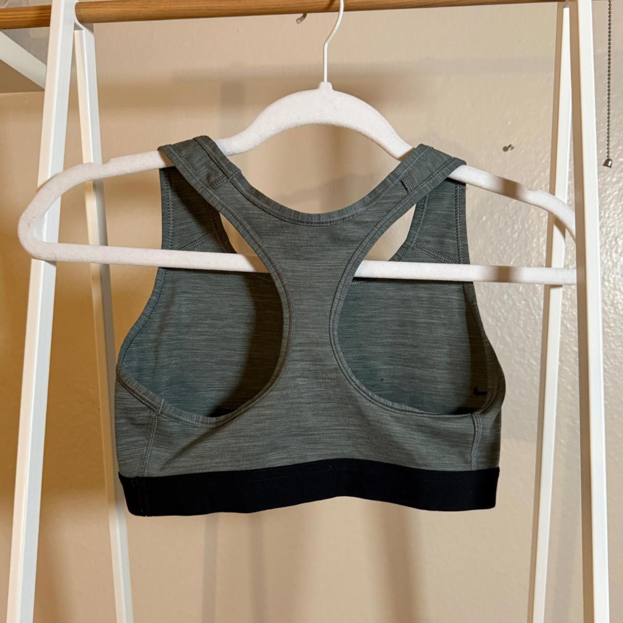 Nike NIKE grey sports bra Size ONE SIZE - 3 Thumbnail