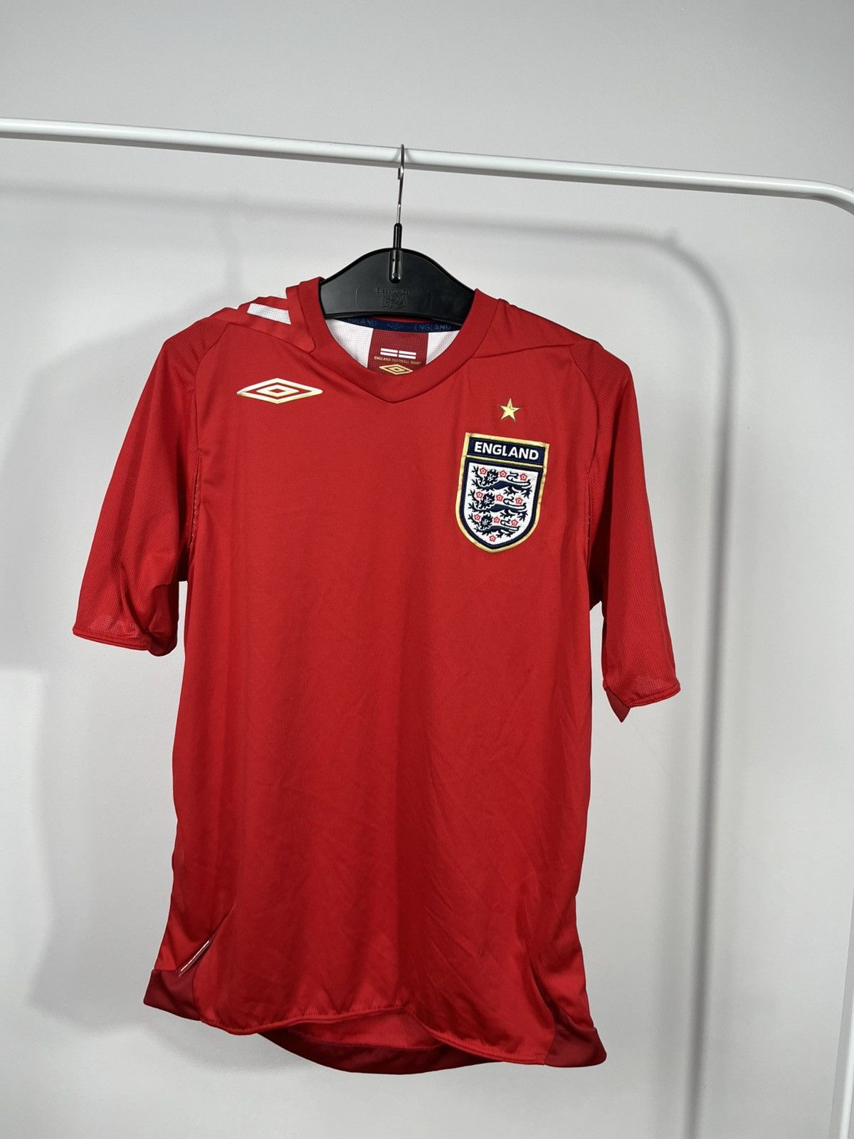 Nike Vintage England Football Shirt Umbro Red National Team Size US S / EU 44-46 / 1 - 2 Thumbnail
