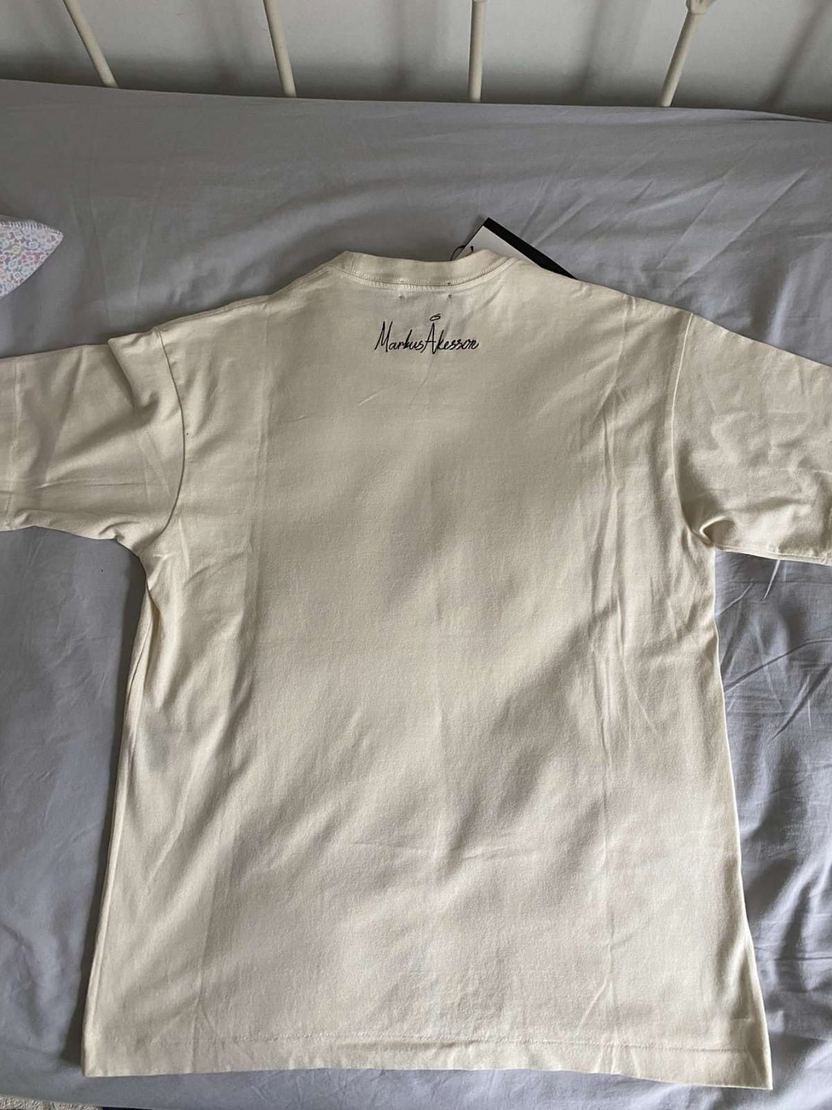 Undercover Butterfly Girl Tee Size US S / EU 44-46 / 1 - 3 Thumbnail