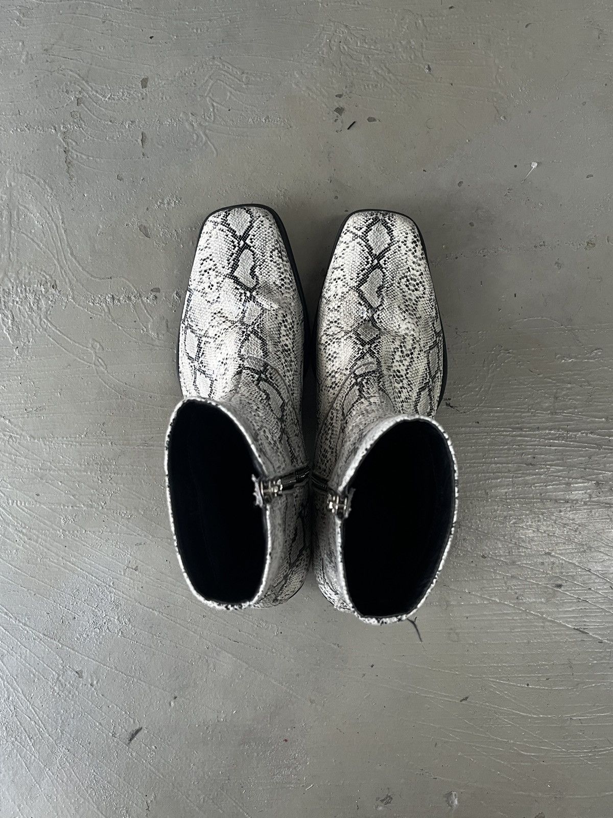KMRii Snakeskin Chelsea Zipper Boots Inspired by Saint Laurent Size US 8 / EU 41 - 7 Thumbnail