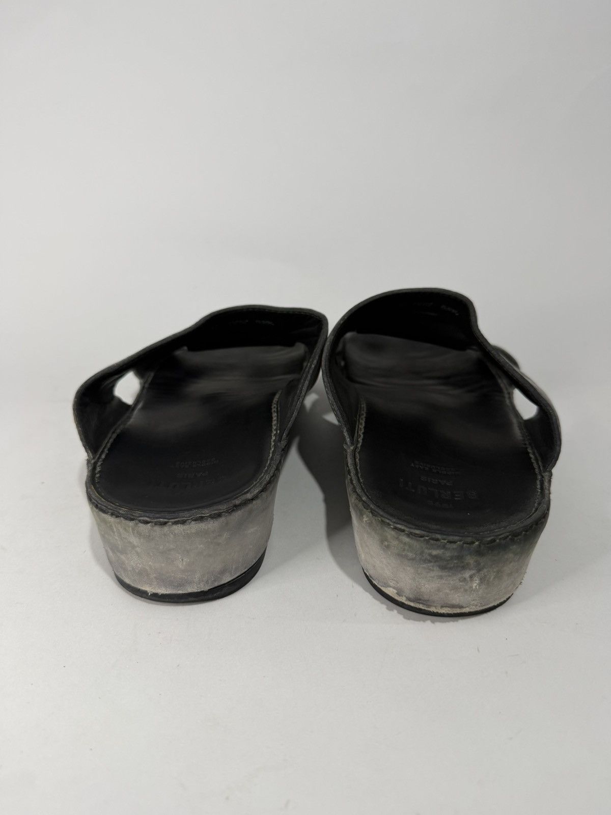 Berluti Berluti Gray Leather Slide Sandals Middle East Exclusive Size US 12 / EU 45 - 4 Thumbnail