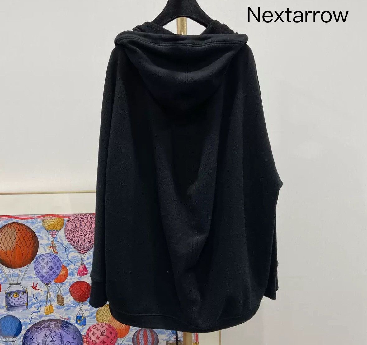 Balenciaga Balenciaga small logo black hooded jacket2412-Nextarrow Size US S / EU 44-46 / 1 - 2 Thumbnail