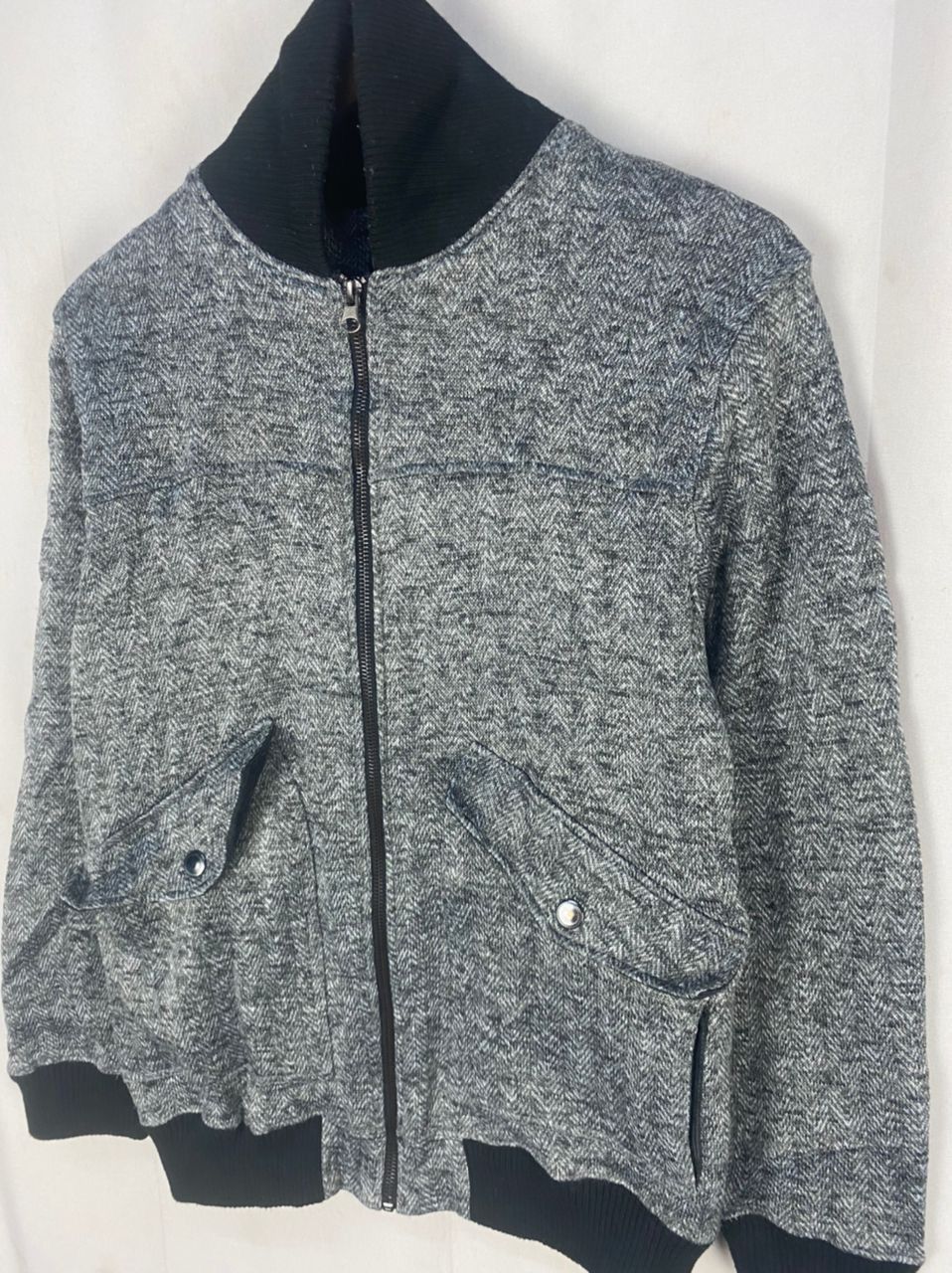 Japanese Brand Unisex🔥ill’s grey zipper jacket Size US S / EU 44-46 / 1 - 4 Thumbnail