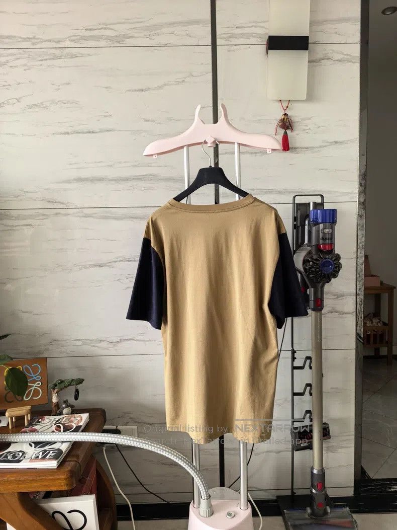 Loewe Loewe Classic short-sleeve Size L / US 10 / IT 46 - 2 Thumbnail