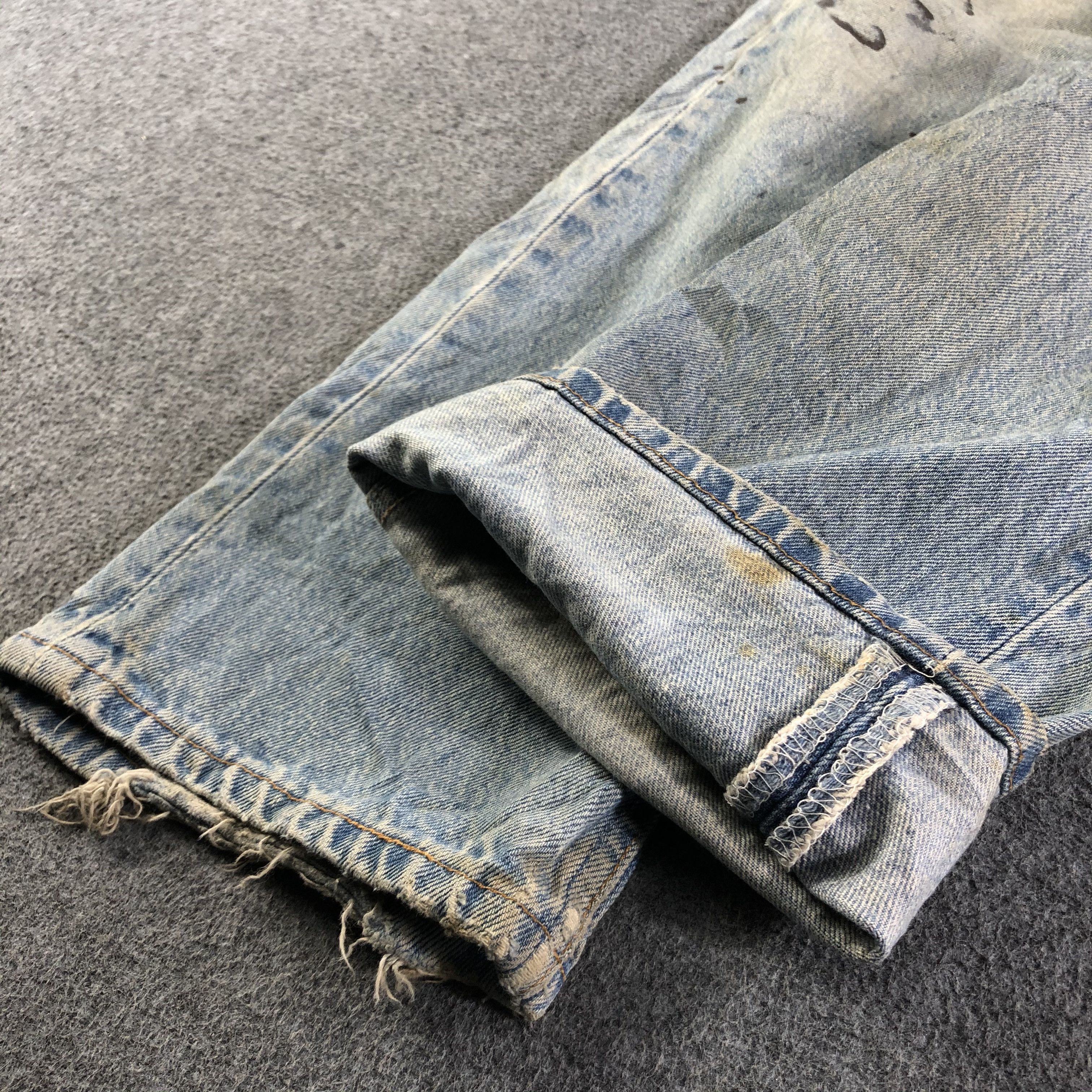 Levi's Vintage Light Wash Levis 501 Jeans-J3994 Size US 33 - 7 Thumbnail