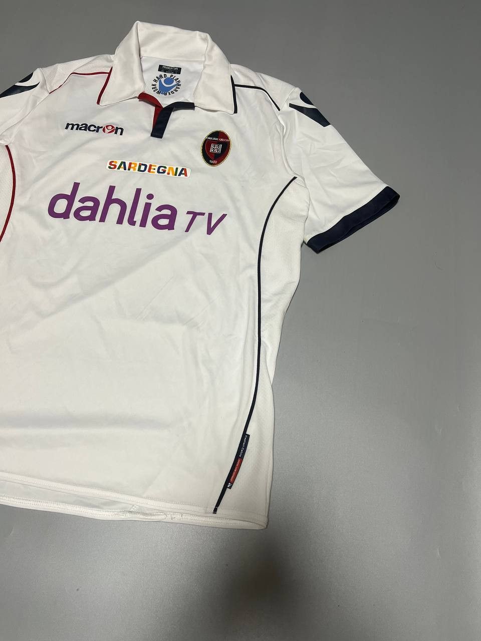 Macron Cagliari Calcio Jersey Macron 2010/11 Size US XL / EU 56 / 4 - 3 Thumbnail