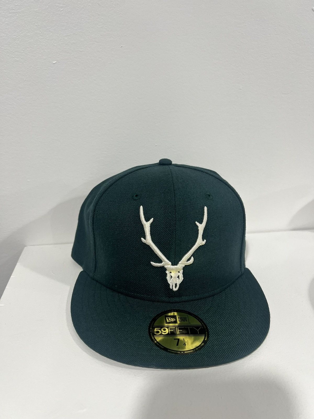South2 West8 South 2 West 8 Forest green fitted cap Size ONE SIZE - 1 Thumbnail