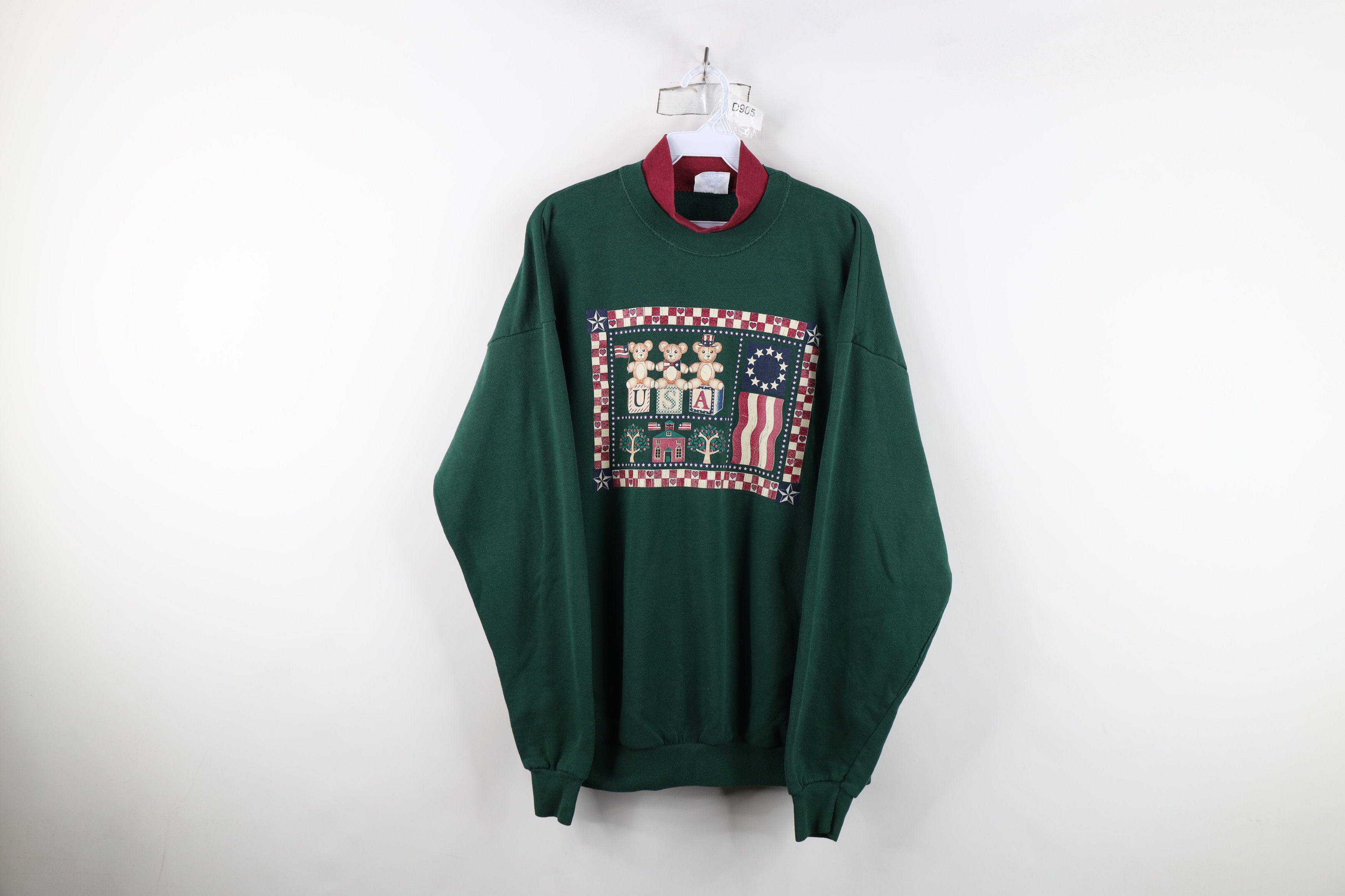 Vintage Vintage 90s Streetwear Flag Bear Sweatshirt Green USA Size XL / US 12-14 / IT 48-50 - 1 Thumbnail