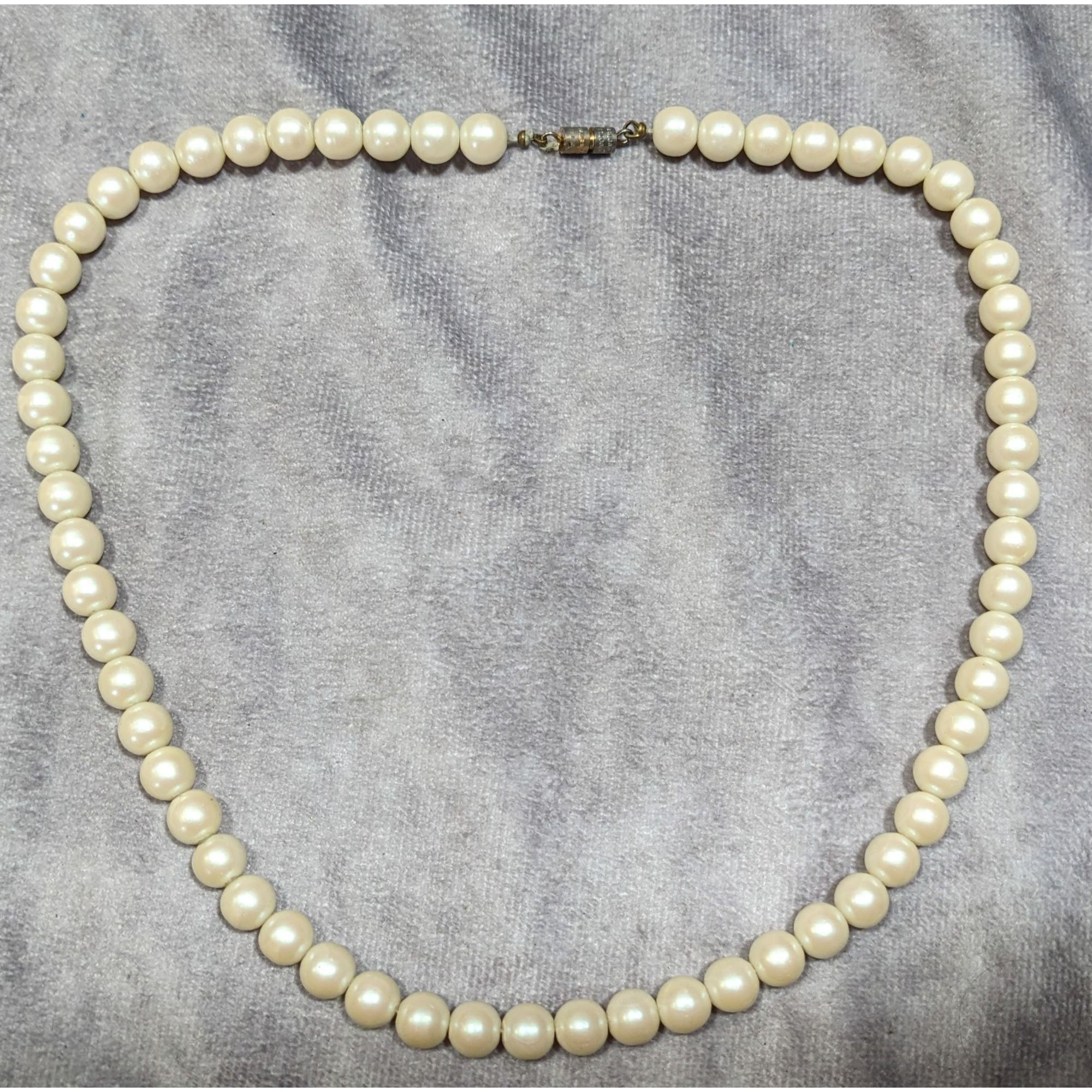 Other Vintage Shimmery Faux Pearl Beaded Necklace Size ONE SIZE - 6 Thumbnail