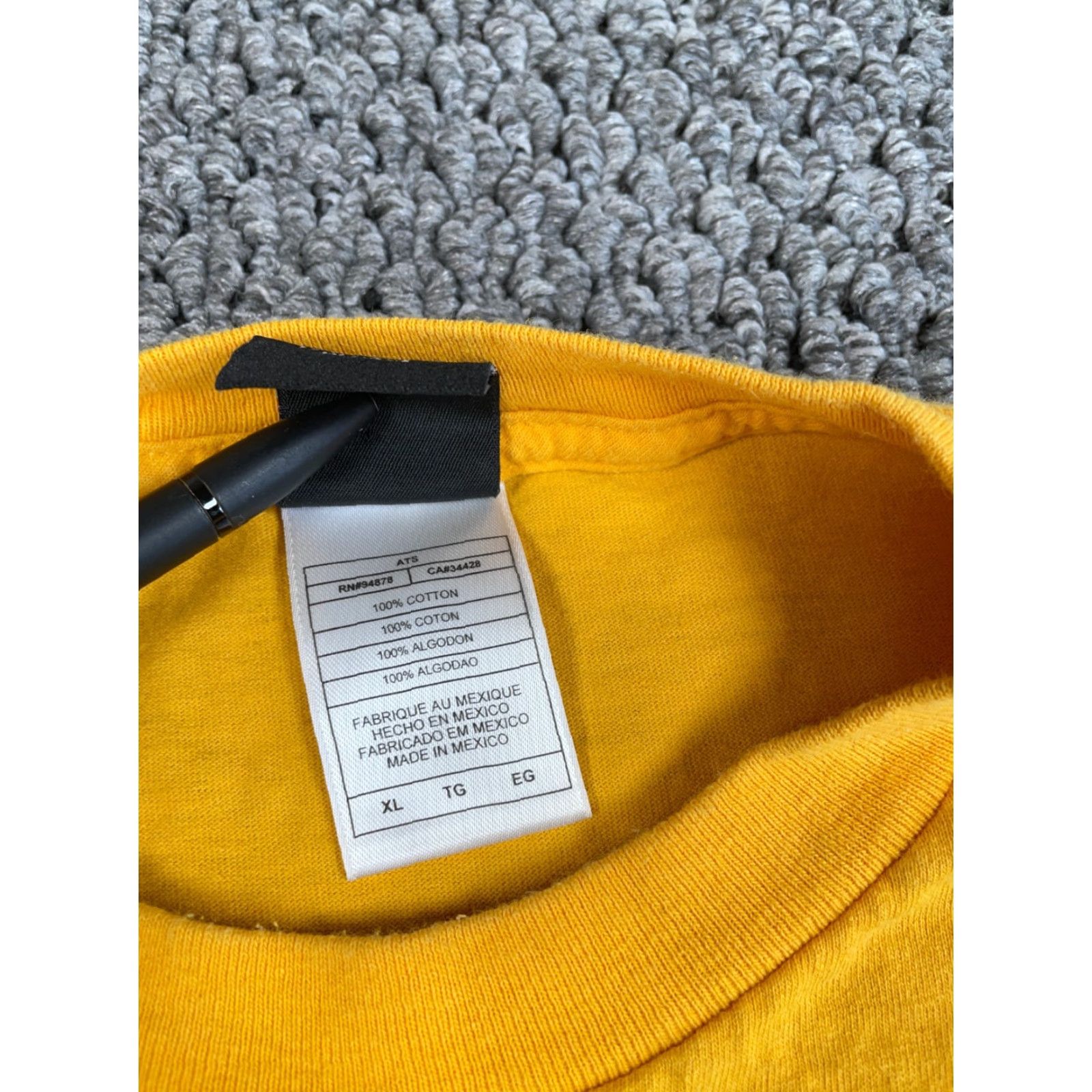 Nike VINTAGE Nike Shirt Adult XL Dark Yellow Embroidered Swoosh 90s Y2K Crew Neck Long Sleeve T-Shirt Mens XL Size US XL / EU 56 / 4 - 4 Thumbnail