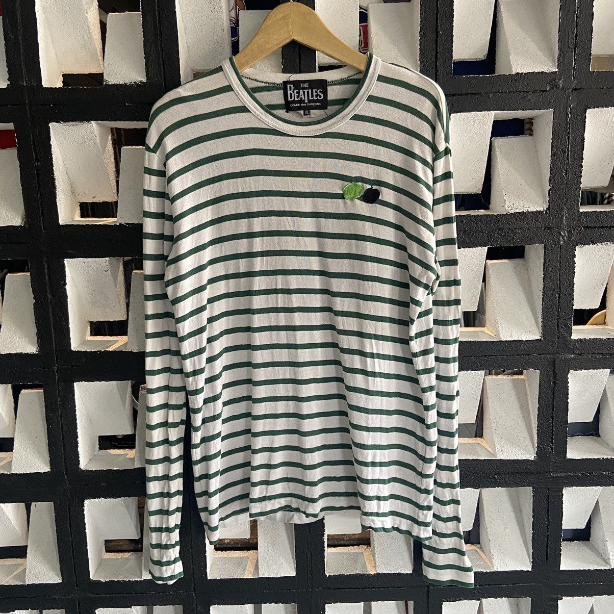 Comme des Garcons Comme des garcons X the beattles Size US XL / EU 56 / 4 - 1 Thumbnail