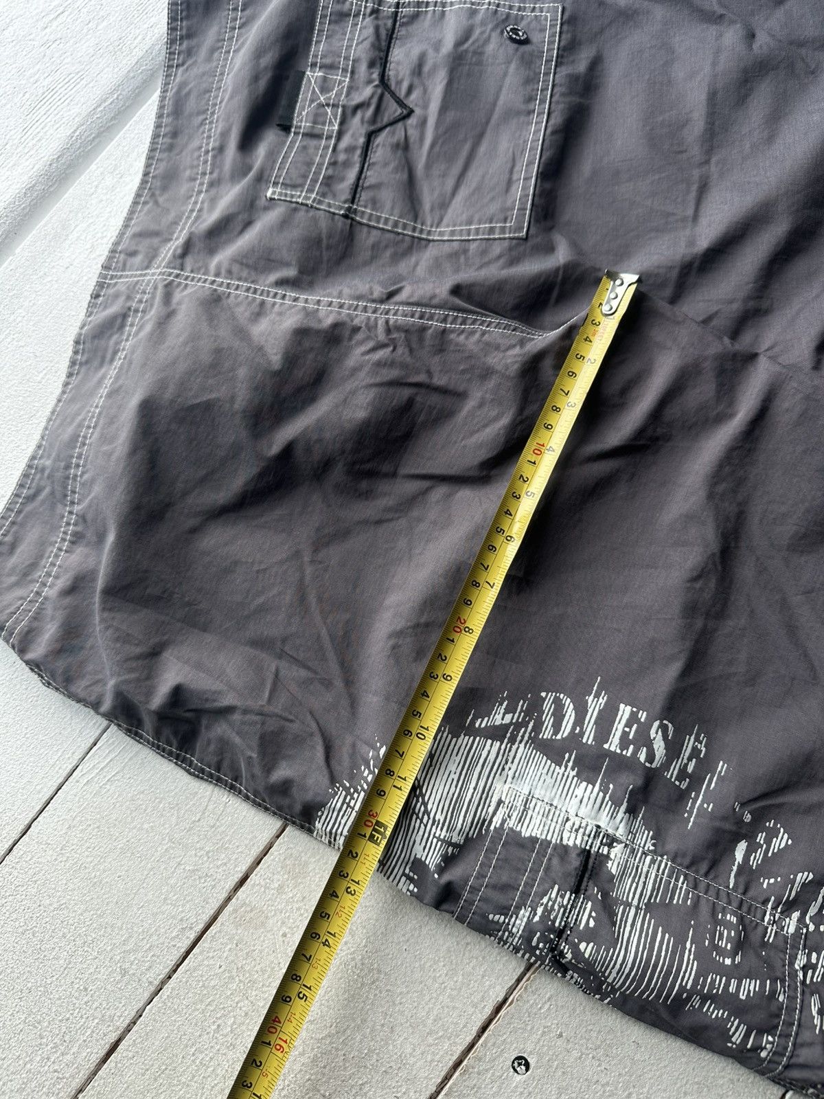 Diesel VNTG 🚨 DIESEL INDUSTRY GRAY SURF SHORTS RARE BIG LOGO POCKET Size US 32 / EU 48 - 16 Thumbnail