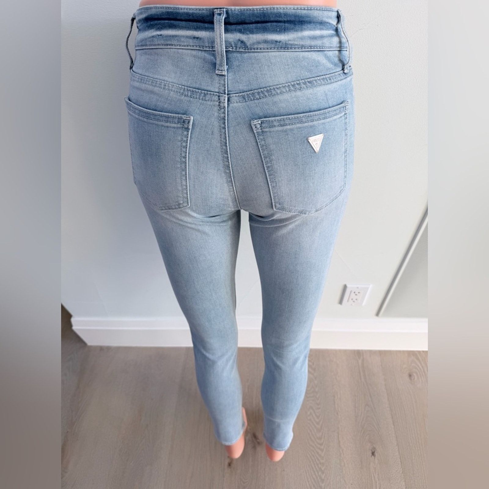 Guess New Y2K Guess Light Blue High-Waisted Women Jeans size 25 Size 25" / US 0 / IT 36 - 5 Thumbnail