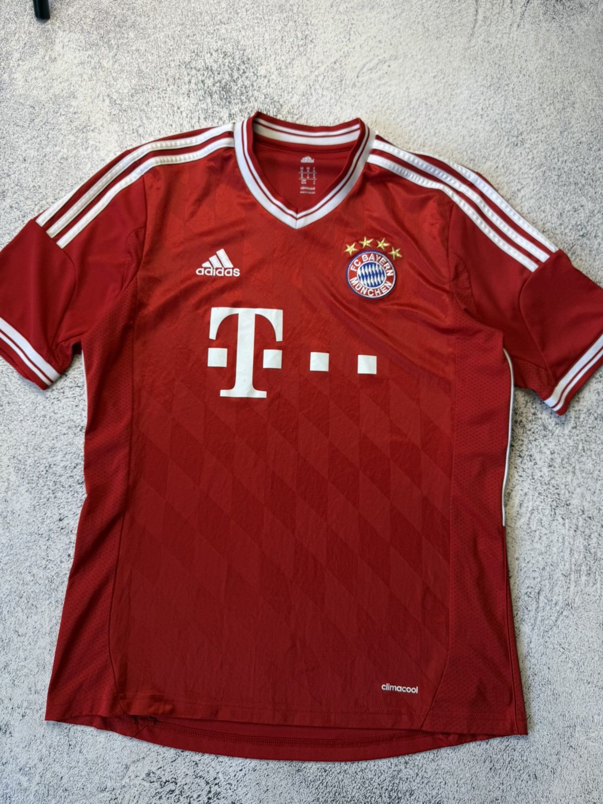 Vintage BAYERN MUNICH 2013 HOME FOOTBALL SHIRT MENS ADIDAS JERSEY Size US M / EU 48-50 / 2 - 3 Thumbnail