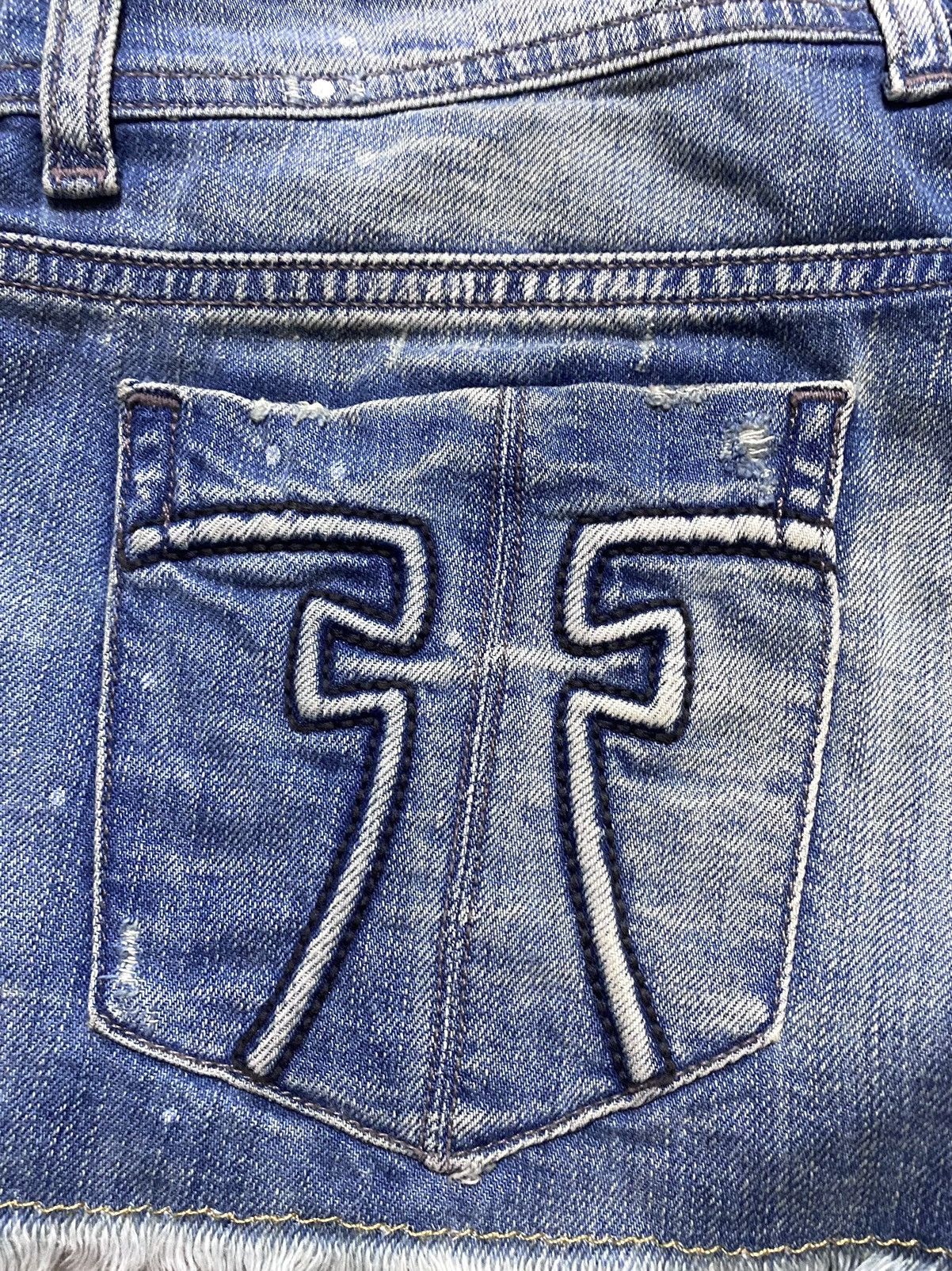 Faith Connexion Women’s Destroyed Washed Paint Splatter Denim Mini Shorts Size 25" / US 0 / IT 36 - 7 Thumbnail