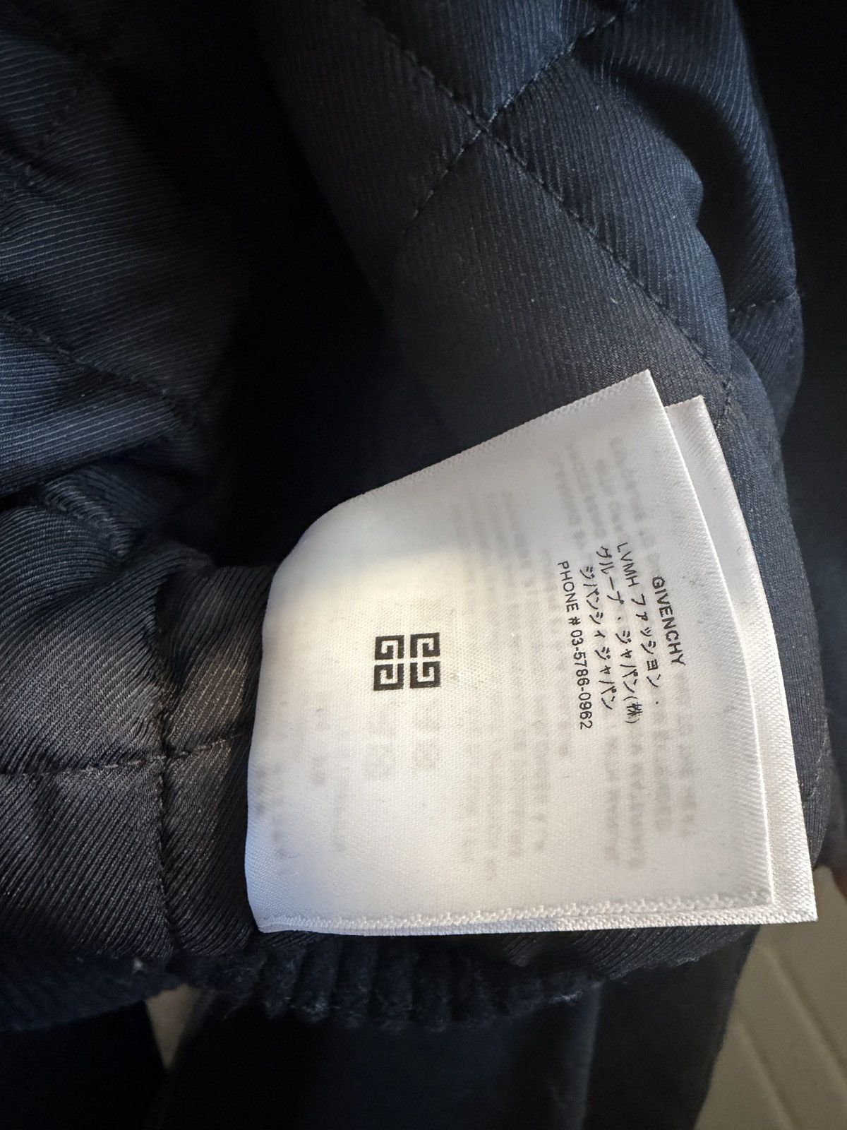 Givenchy Givenchy Cropped Varsity Jacket Black/White – Worn Once Size XS / US 0-2 / IT 36-38 - 4 Thumbnail