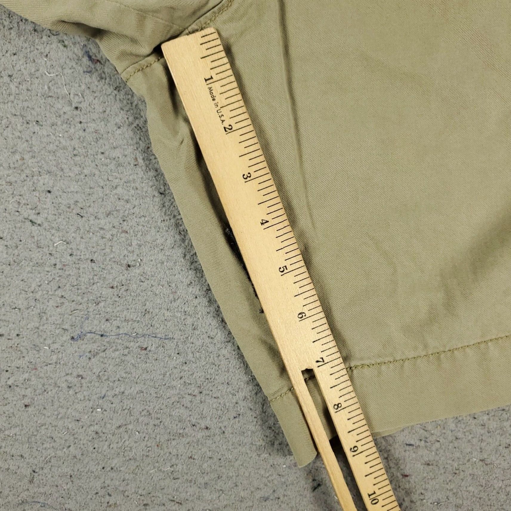 Tommy Bahama VINTAGE Tommy Bahama Shorts Mens Size 40 Beige Chino Flat Front Cotton Blend Casual Sports Size US 40 / EU 56 - 6 Thumbnail