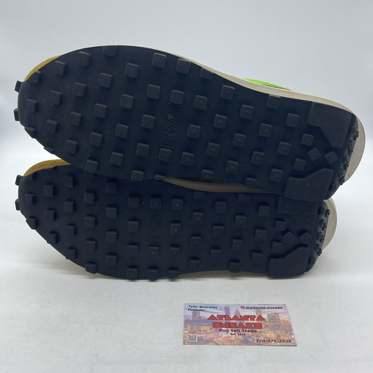 Nike Sacai x ldwaffle green gusto Size US 10.5 / EU 43-44 - 7 Thumbnail