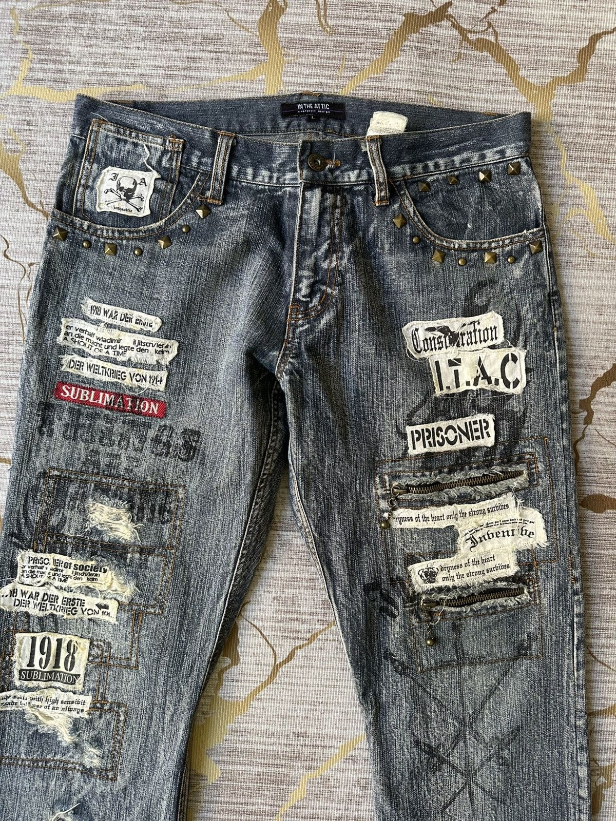 In The Attic FLARE In The Attic Sublimation Studded Poem Patchwork Denim Size US 31 - 6 Thumbnail