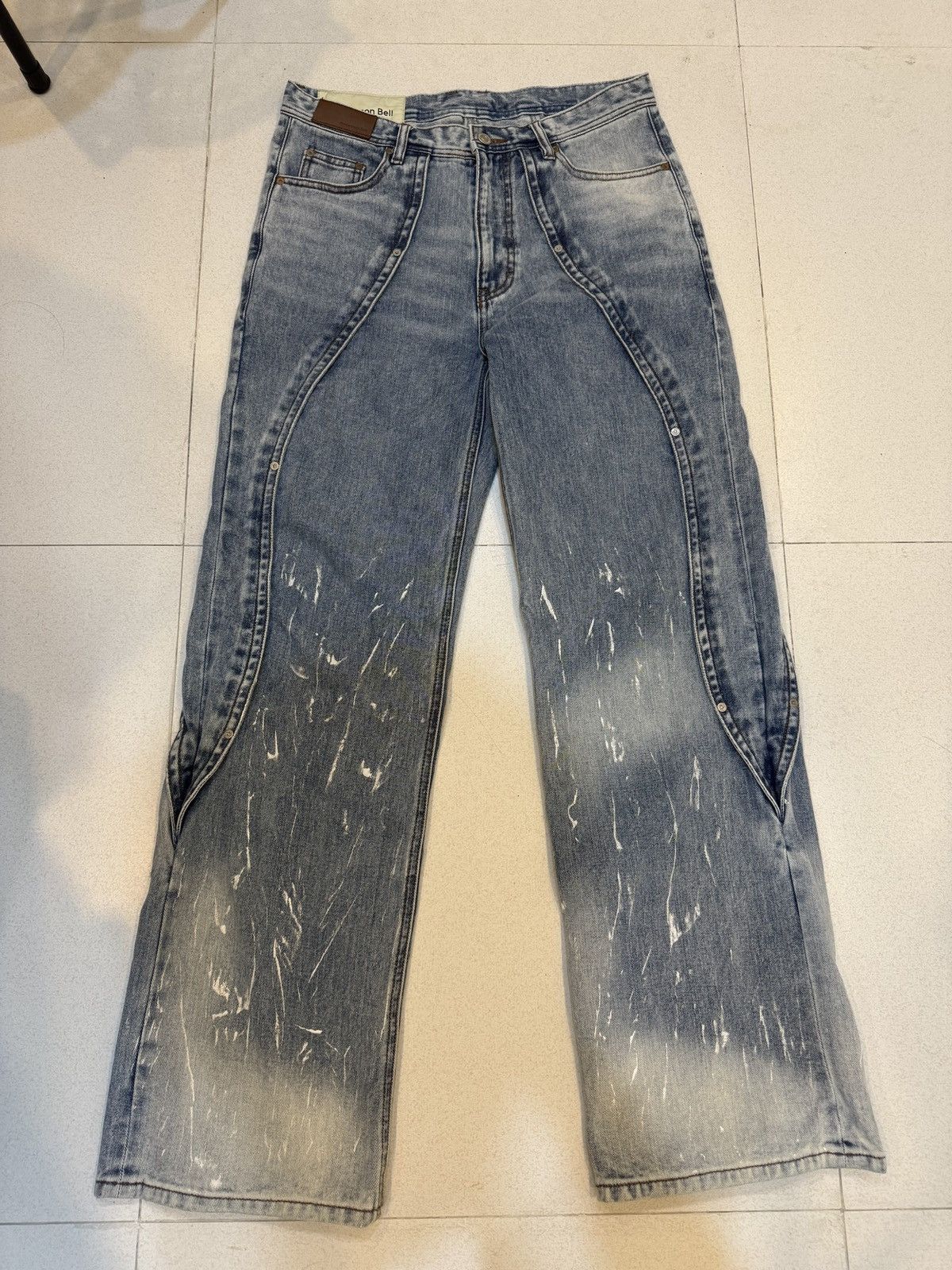 Matthew Curved Jeans