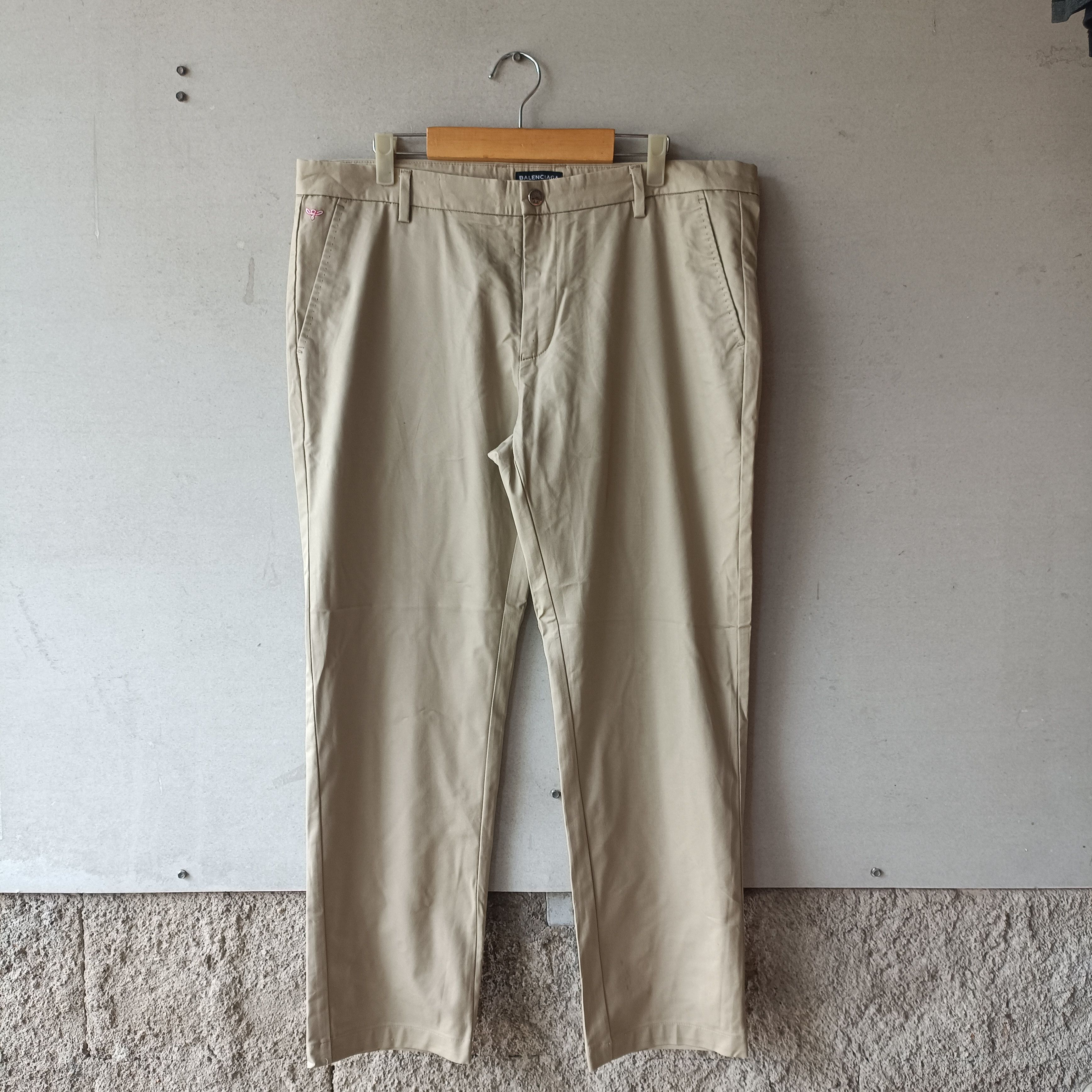 Balenciaga Balenciaga trousers khaki pants Size US 38 / EU 54 - 2 Thumbnail