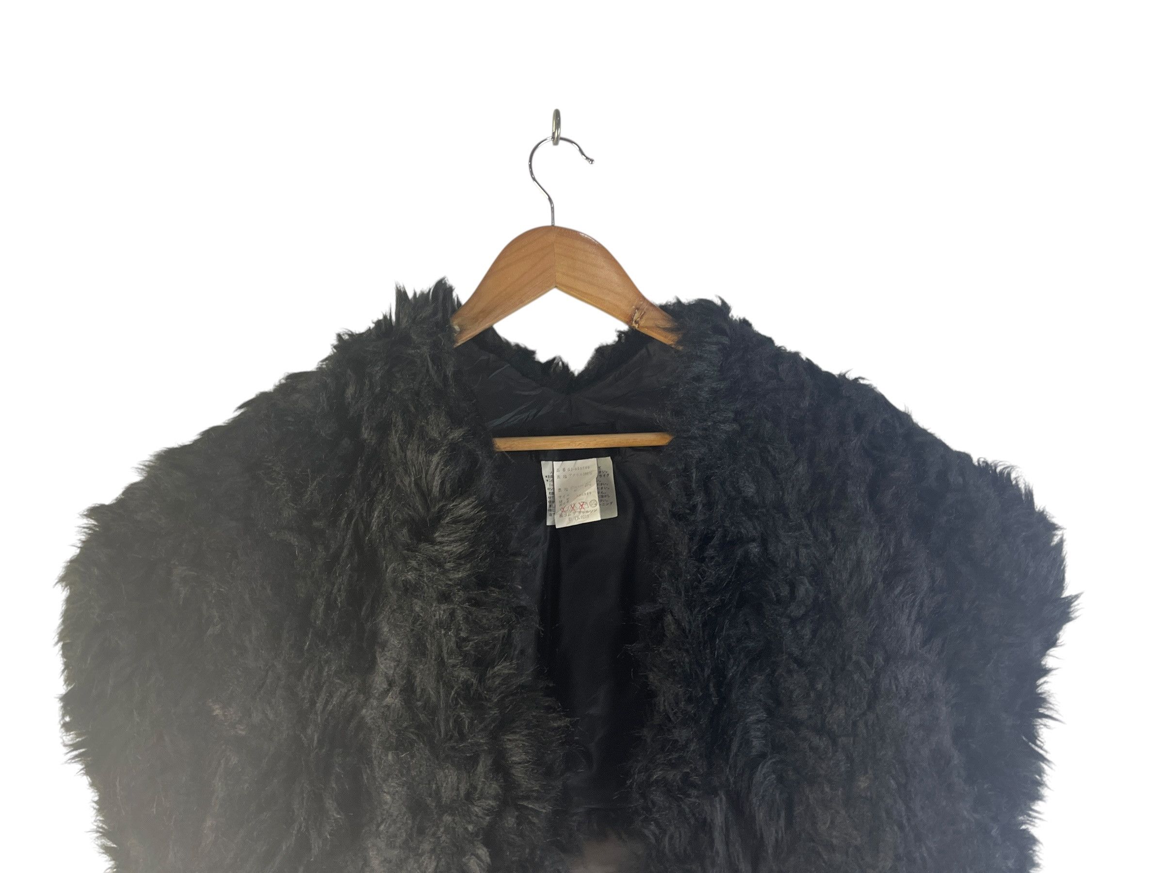 Comme des Garcons Comme des Garçons Faux Fur Cropped Cape Bolero Jacket Black Size ONE SIZE - 4 Thumbnail