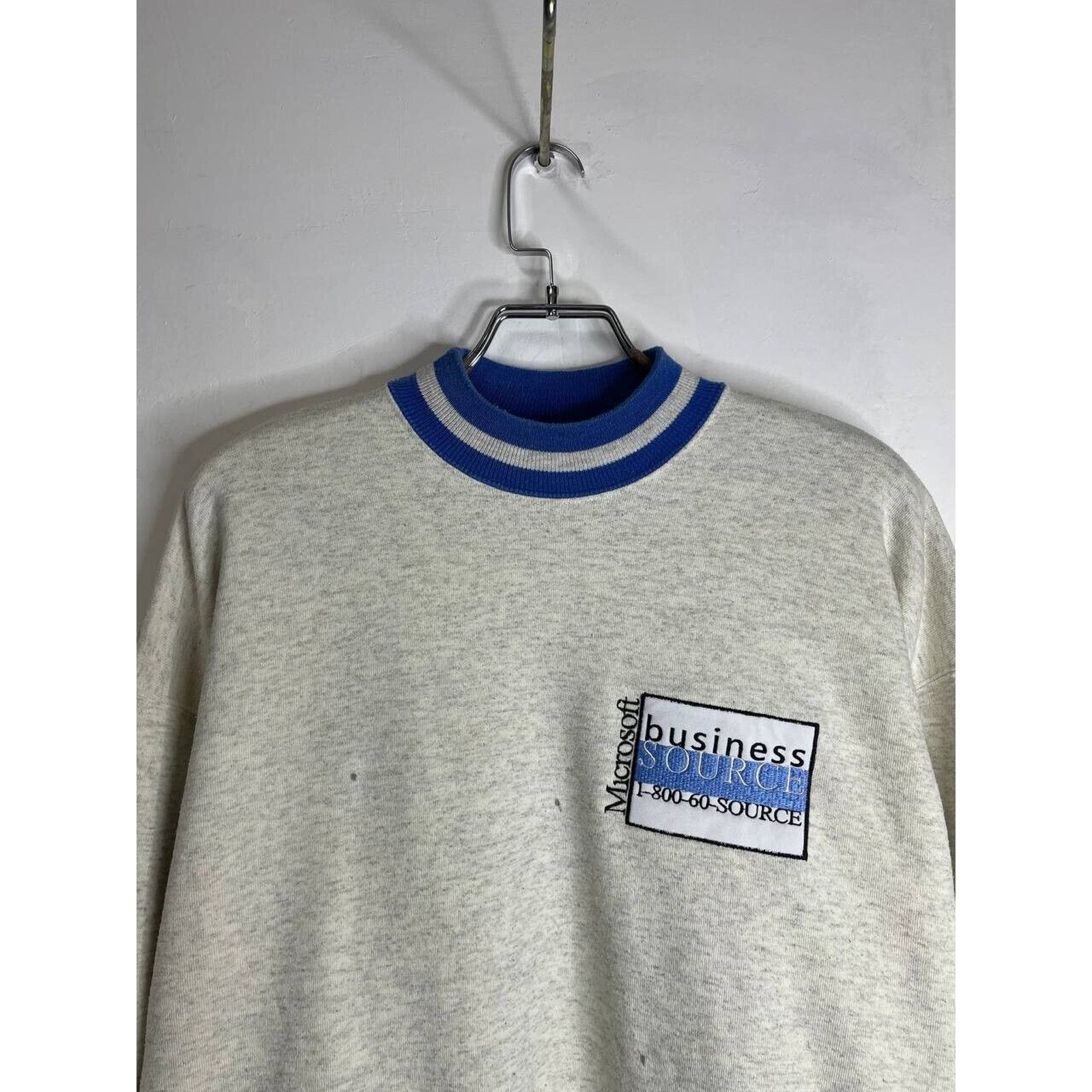 Microsoft × Vintage Vintage Microsoft Sweatshirt XL Blue Embroidered Crewneck Size US XL / EU 56 / 4 - 5 Thumbnail