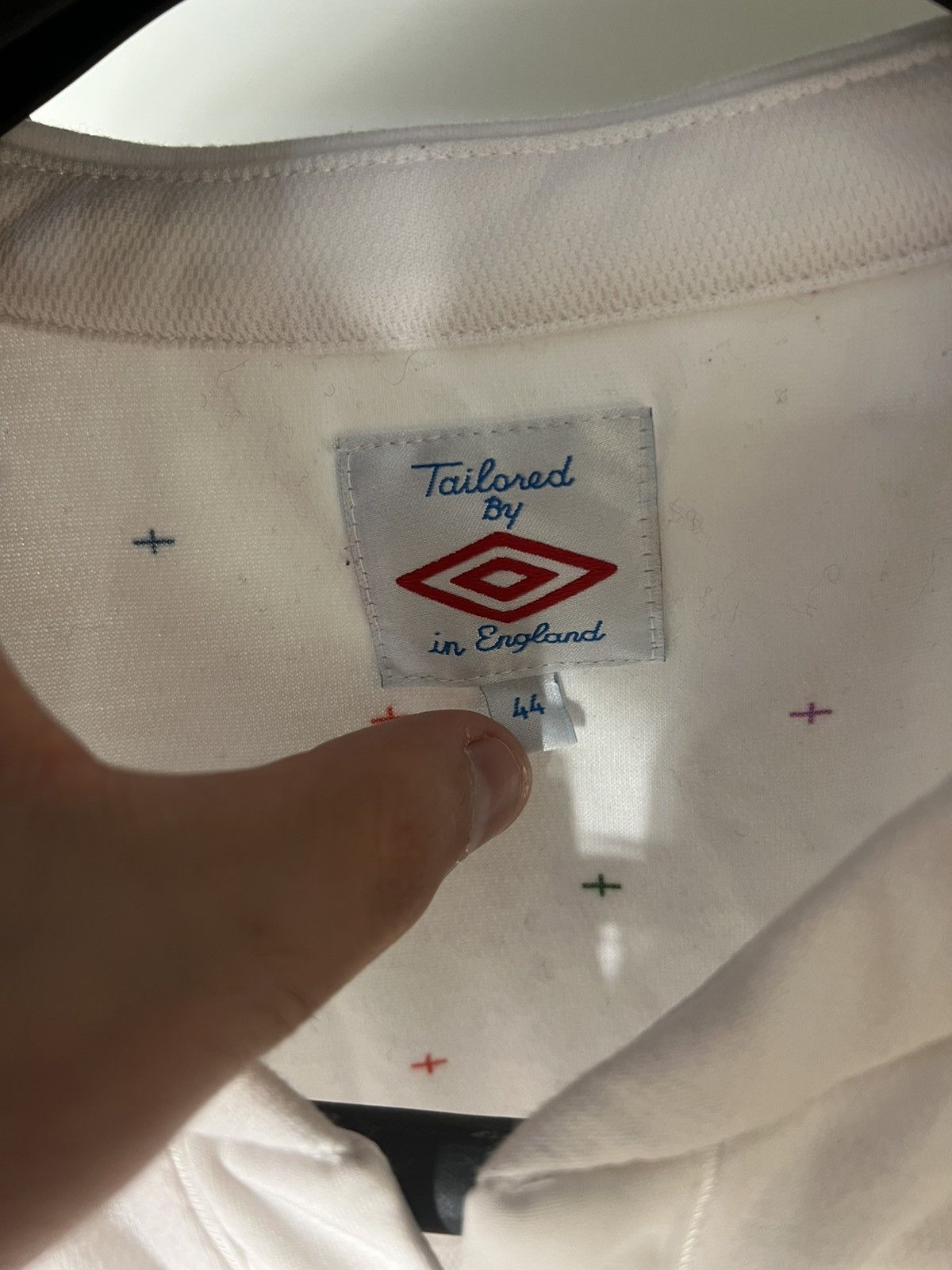 Vintage VERY RARE UMBRO ENGLAND RETRO SOCCER JERSEY MANCHESTER 90s Size US L / EU 52-54 / 3 - 3 Thumbnail