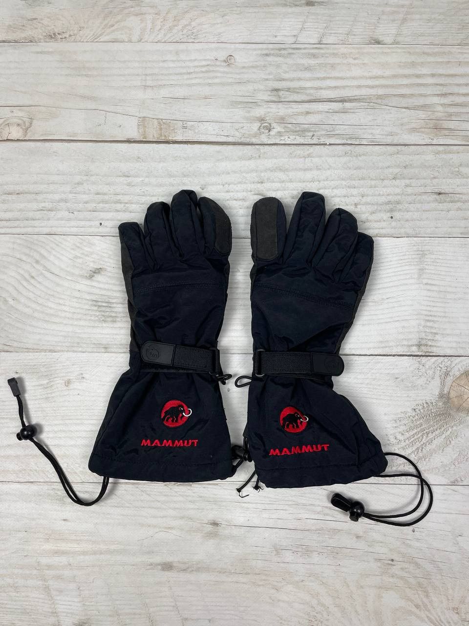 image of Goretex x Mammut Expert Tour Gore Tex Thinsulate Gloves Outdoor in Black, Men's