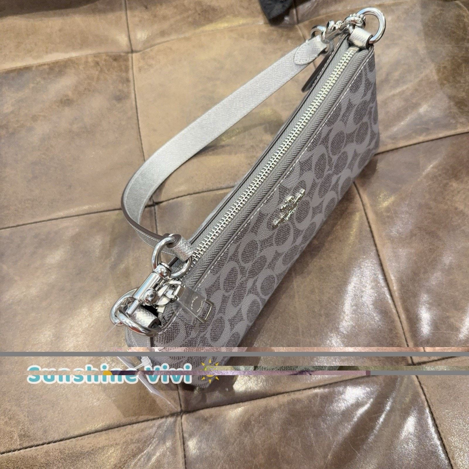 Coach NWT Coach Charlotte Shoulder Bag CCL40, Grey silver Size ONE SIZE - 4 Thumbnail