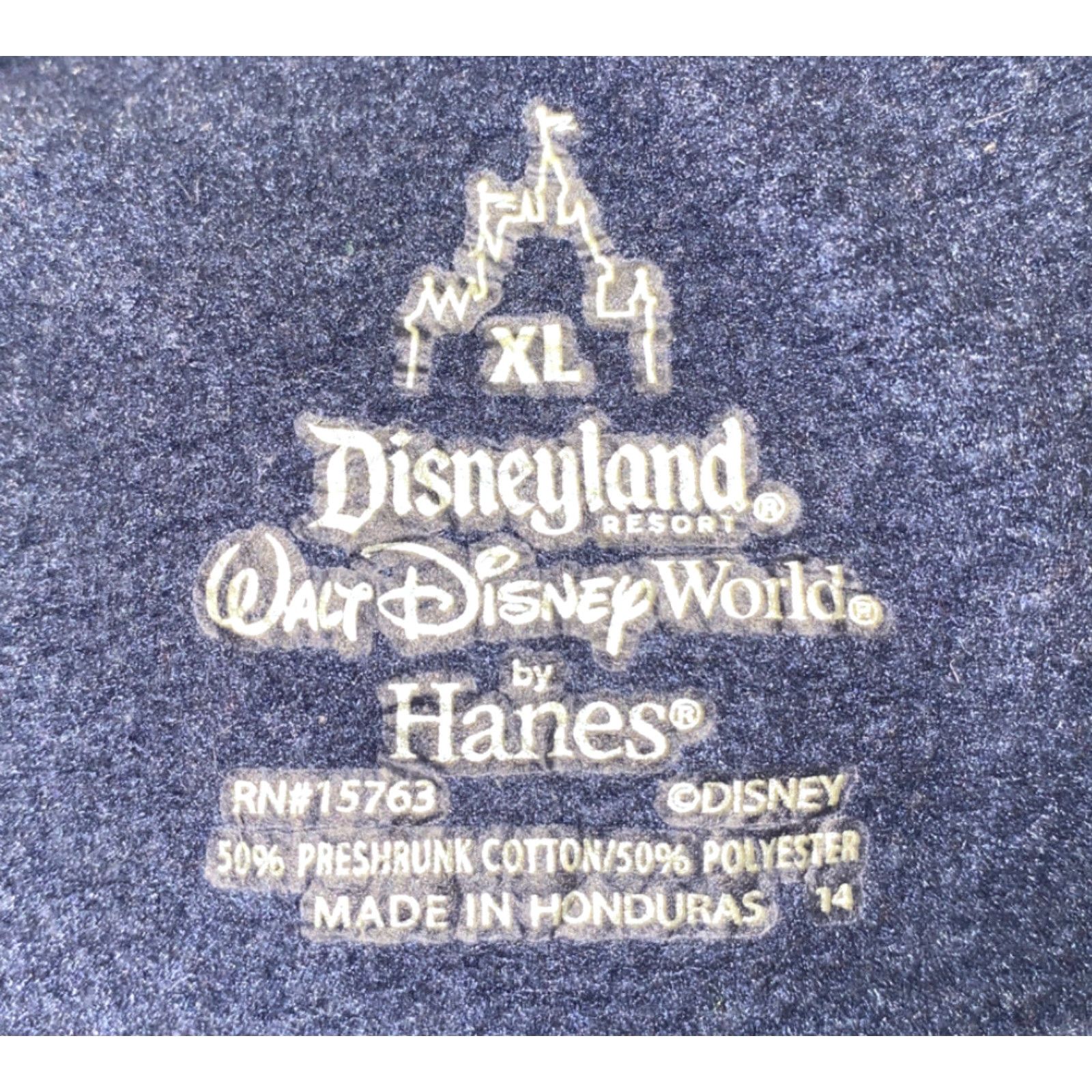 Hanes Disney Hanes Resort Sweatshirt Mens XL Navy Blue Fleece Lined Pullover Cotton/Polyester Disney Resort Mens XL Navy Blue Fleece Lined Sweatshirt Size US XL / EU 56 / 4 - 5 Thumbnail