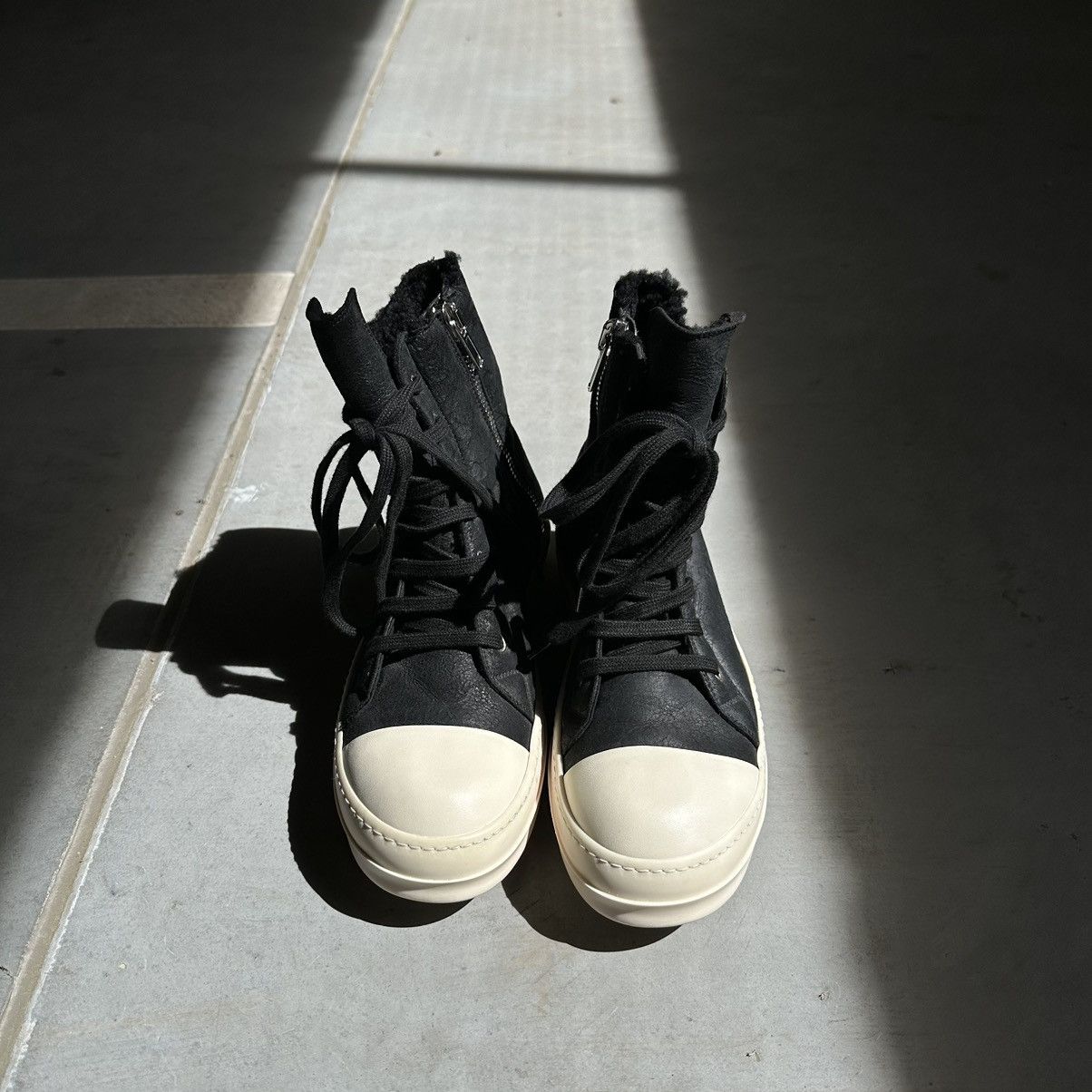 Rick Owens Rick Owens Shearling High-Sneakers FW17 Size US 8 / EU 41 - 2 Thumbnail