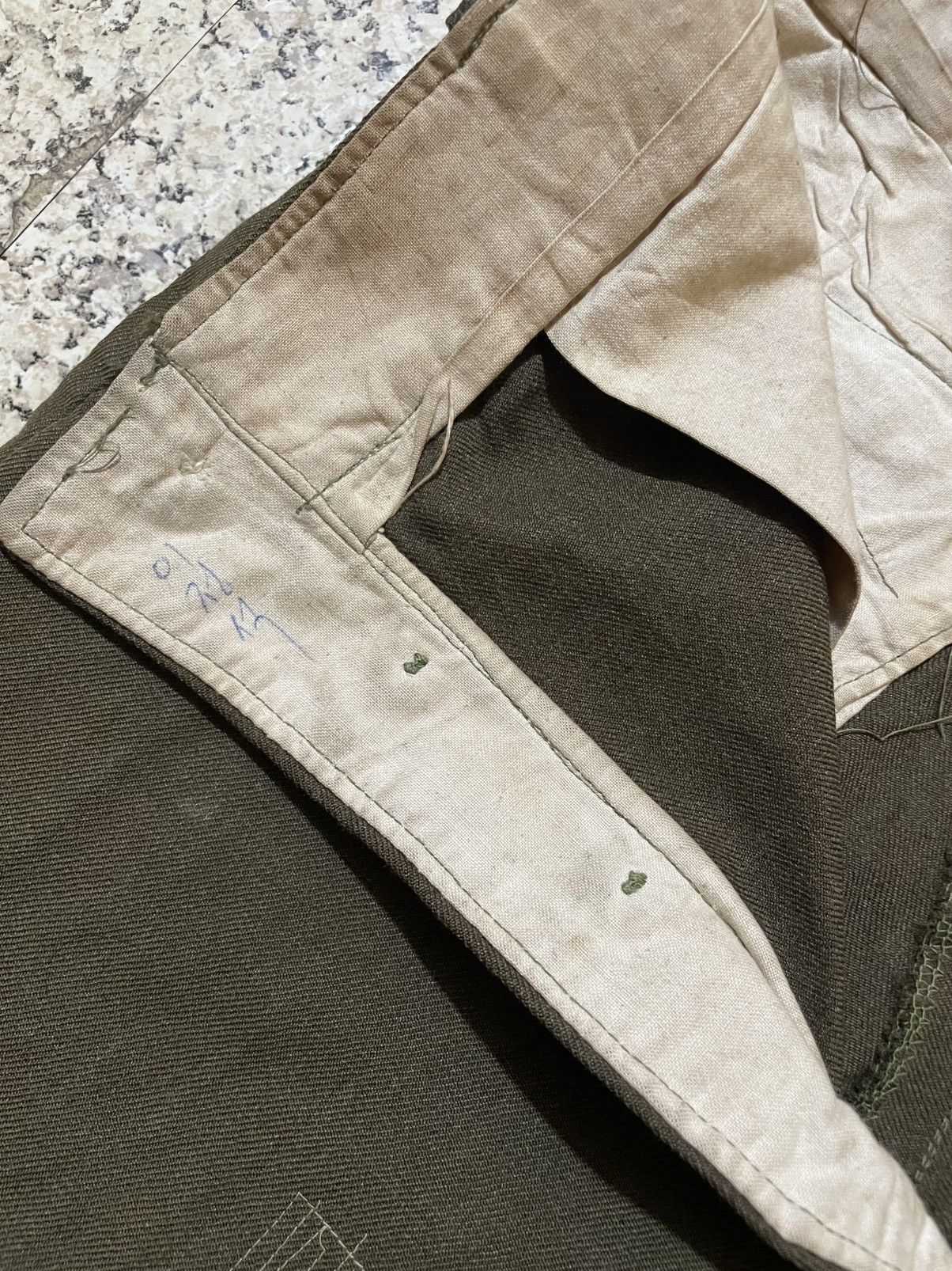 Vintage ARCHIVAL VINTAGE US ARMY M-1945 TROUSERS WWII KOREAN WAR ERA Size US 31 - 16 Thumbnail