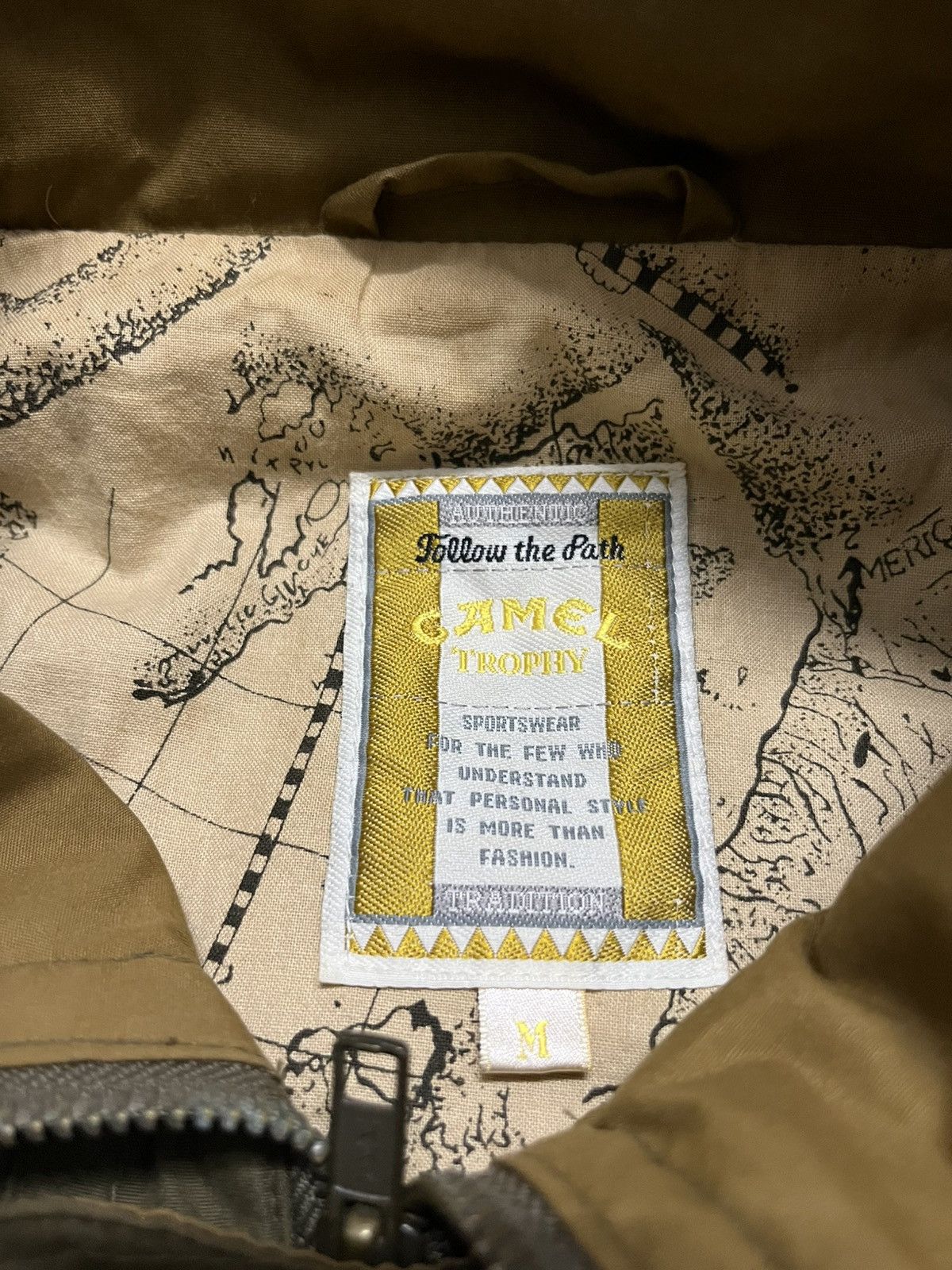 Vintage vintage Camel Trophy sportswear jacket size M Size US M / EU 48-50 / 2 - 4 Thumbnail