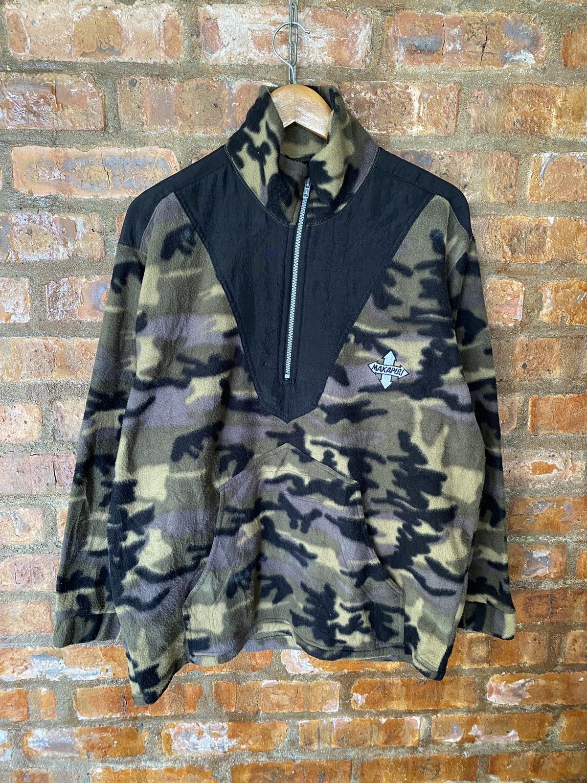 Japanese Brand 1990s Makapuu Japan Camo fleece Nylon Size US L / EU 52-54 / 3 - 2 Thumbnail