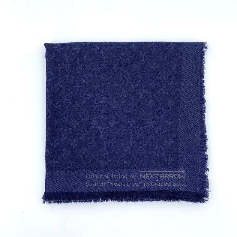 Louis Vuitton Louis Vuitton Dark blue logo, old flower, printed mulberry Size ONE SIZE - 1 Thumbnail