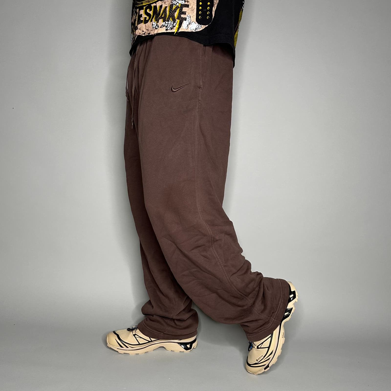 image of Crazy Vintage Y2K Nike Sweatpants Brown Cotton Baggy, Men's (Size 38)