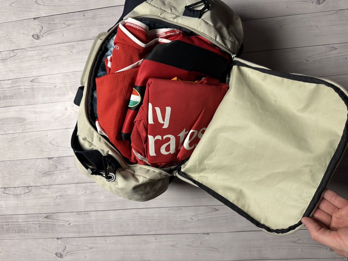 Vintage Vintage Nike bag logo rare Size ONE SIZE - 10 Thumbnail