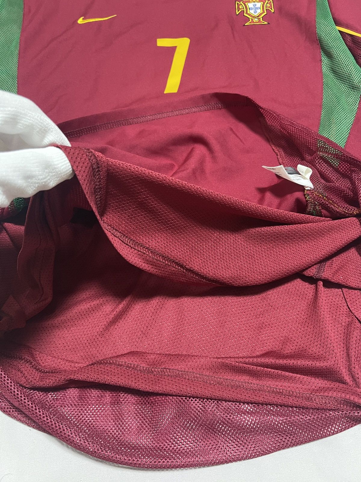 Nike Portugal player issue shirt word cup 2002 + short set Size US L / EU 52-54 / 3 - 15 Thumbnail