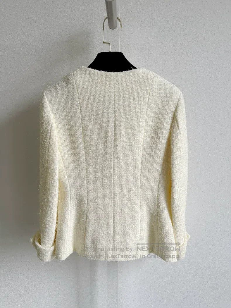 Chanel Chanel 23S milky yellow pearl buckle tweed jacket Size XXS / US 00 / IT 34 - 3 Thumbnail