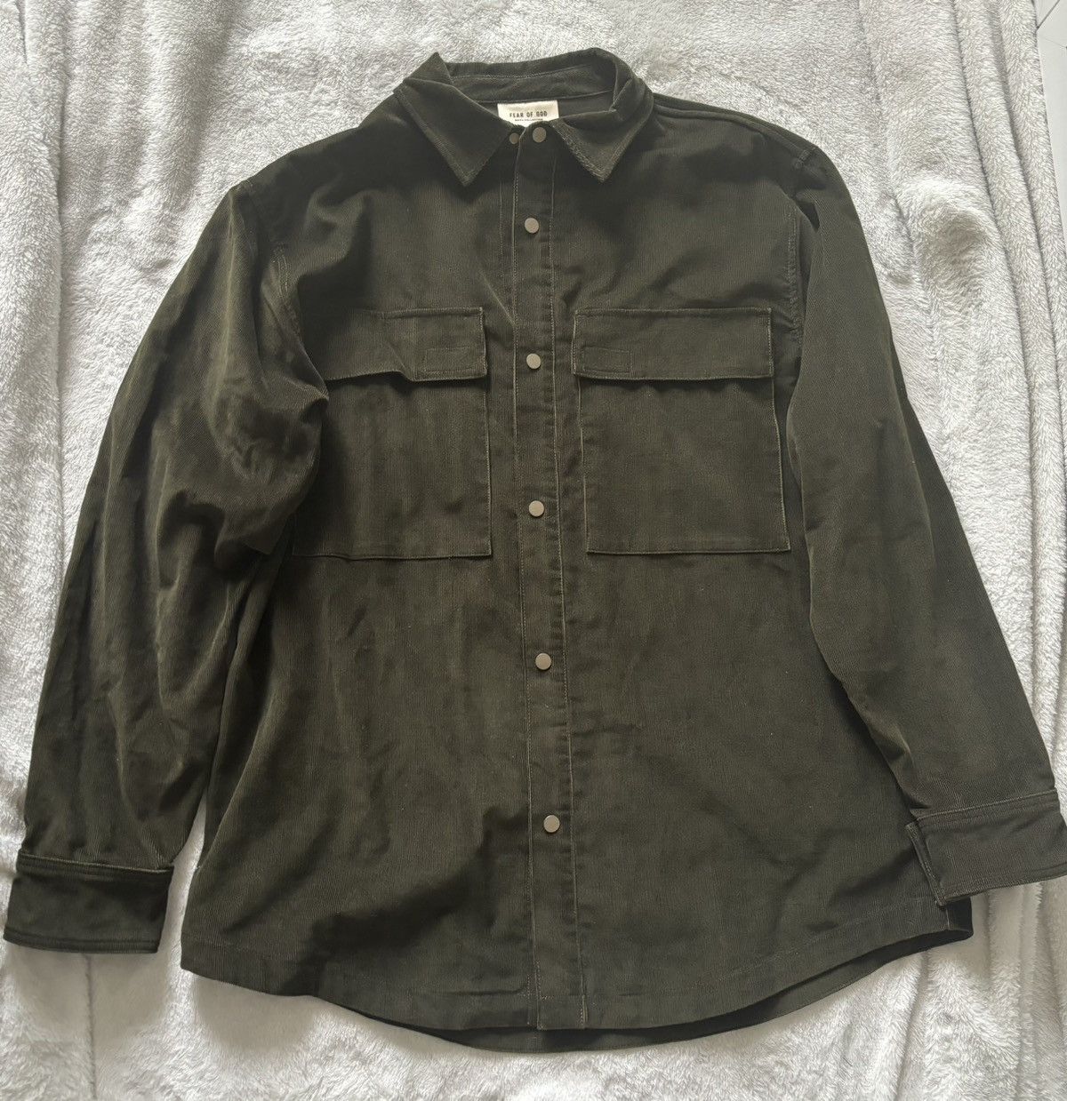 image of Fear Of God Sixth Collection Corduroy Button Up Size L in Green, Men's