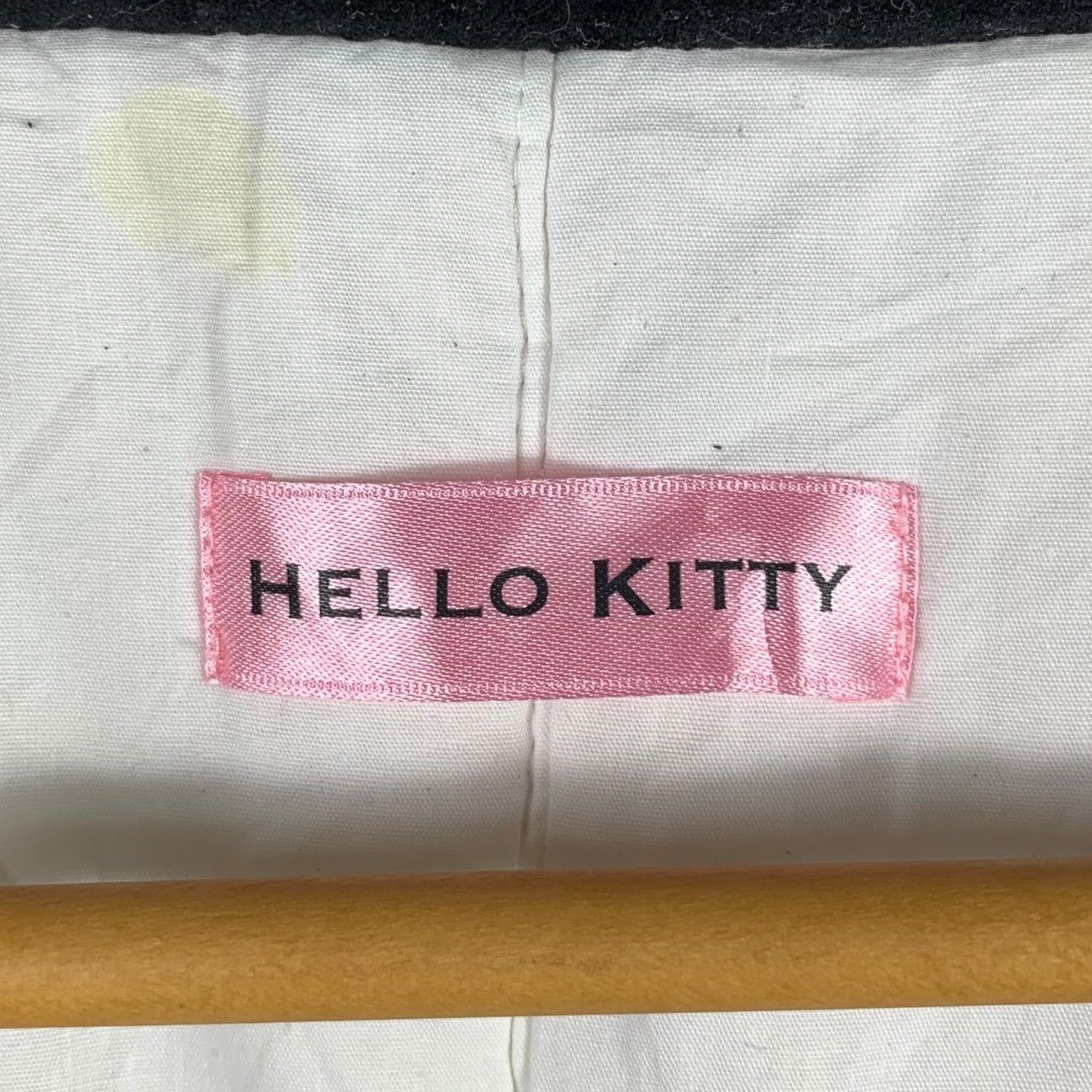 Japanese Brand × Vintage Vintage HELLO KITTY Japanese Cartoon Fullprint Jacket Size M / US 6-8 / IT 42-44 - 5 Thumbnail