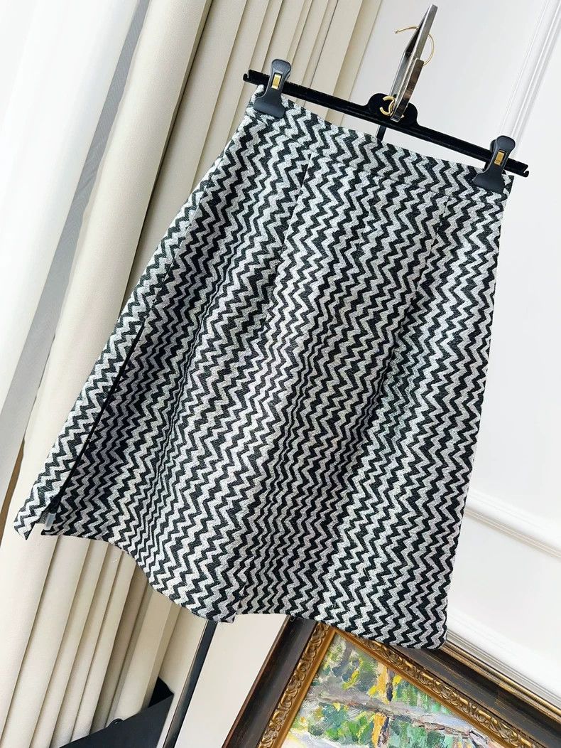 Chanel Chanel Silver Black Wave Pattern Skirt - dmc Size US 30 / EU 46 - 1 Thumbnail