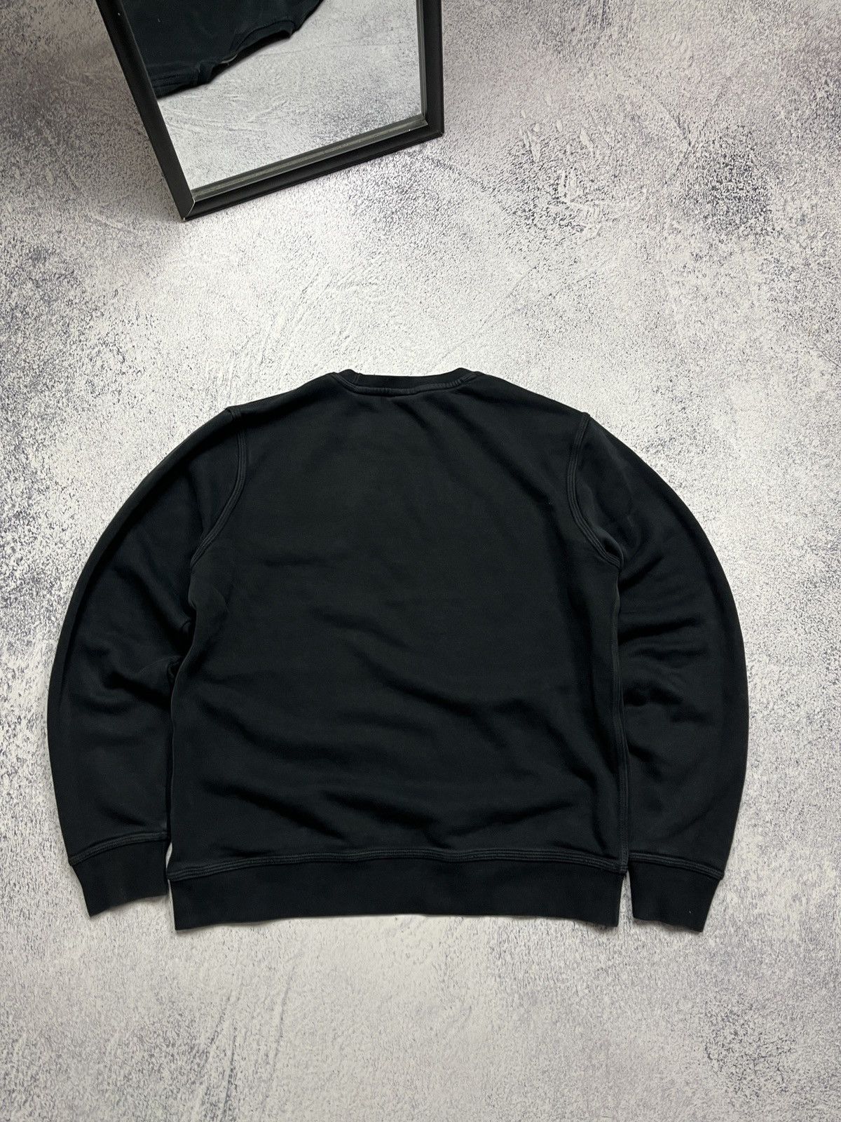Nike VNike Small Swoosh Crewneck Sweatshirt Hype Streetwear Y2k Size US M / EU 48-50 / 2 - 8 Thumbnail