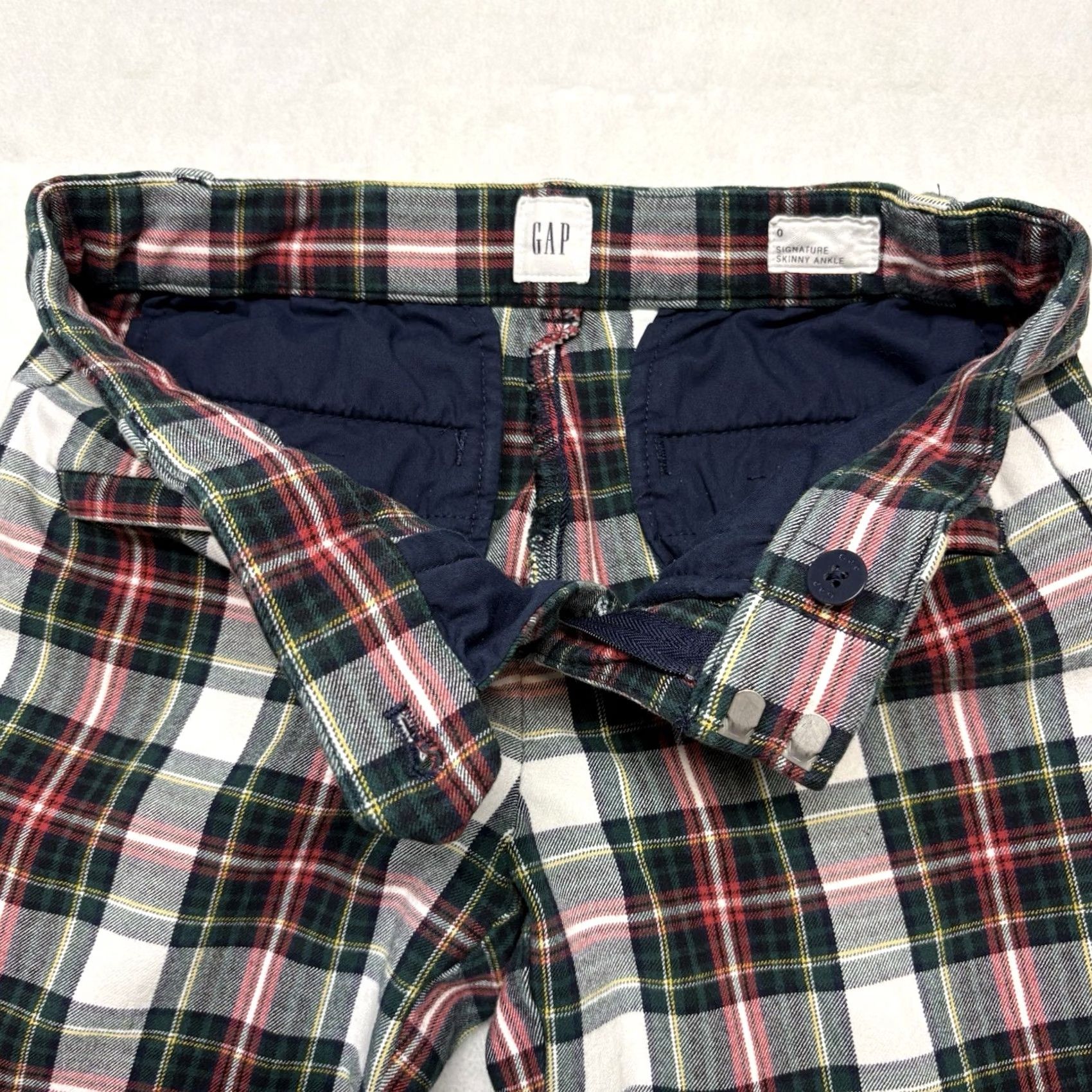 Gap GAP Tartan Plaid Pants Size 0 White Red Green - Preowned Skinny Ankle Size 26" / US 2 / IT 38 - 5 Thumbnail