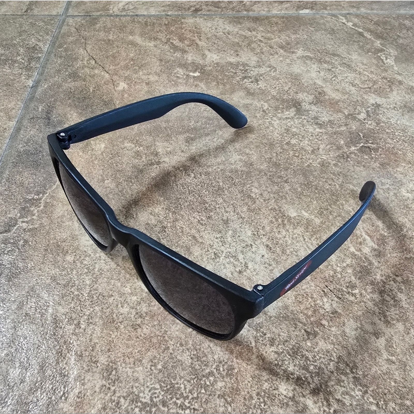 Other Black | RED STRIPE | Promotional Sunglasses Size ONE SIZE - 1 Thumbnail