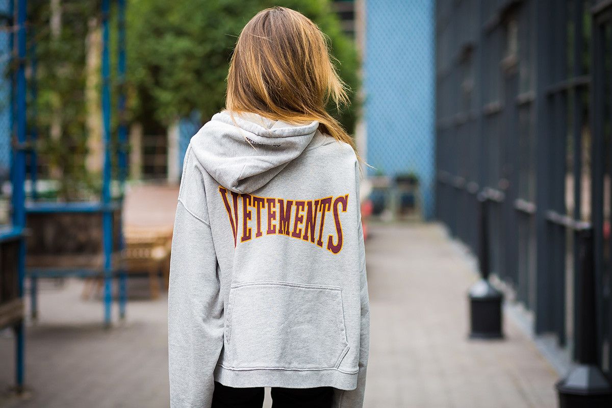 Vetements SS16 Gray Reversible Hoodie Size US M / EU 48-50 / 2 - 23 Thumbnail