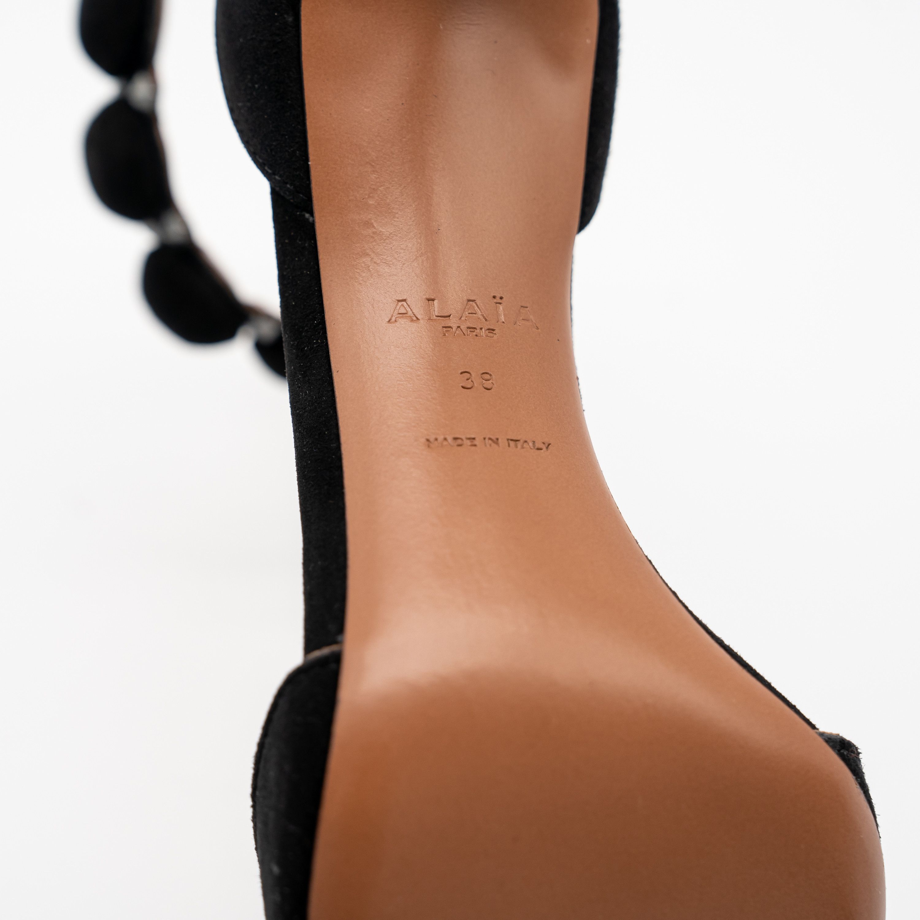 Alaia 38eu 8 US Alaia La Bombe 90 Black Sandals Strap Suede Heels Size US 7 / IT 37 - 6 Thumbnail